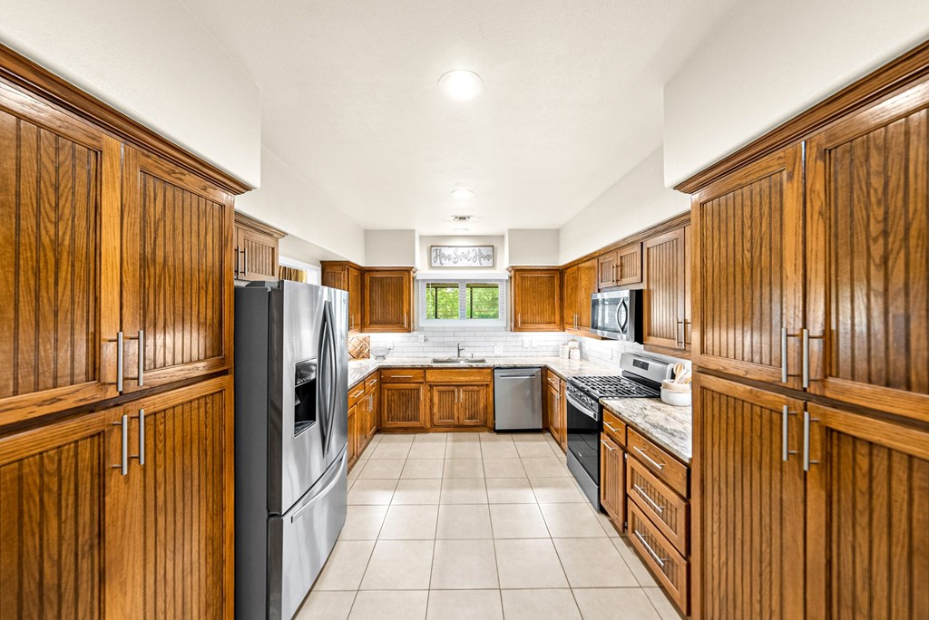 Fredericksburg, Texas, 78624, United States, 6 Bedrooms Bedrooms, ,6 BathroomsBathrooms,Residential,For Sale,2048440