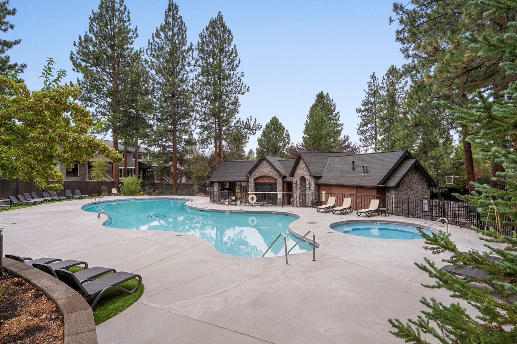  60439 Hedgewood Lane Bend, OR 97702 - 物件實景