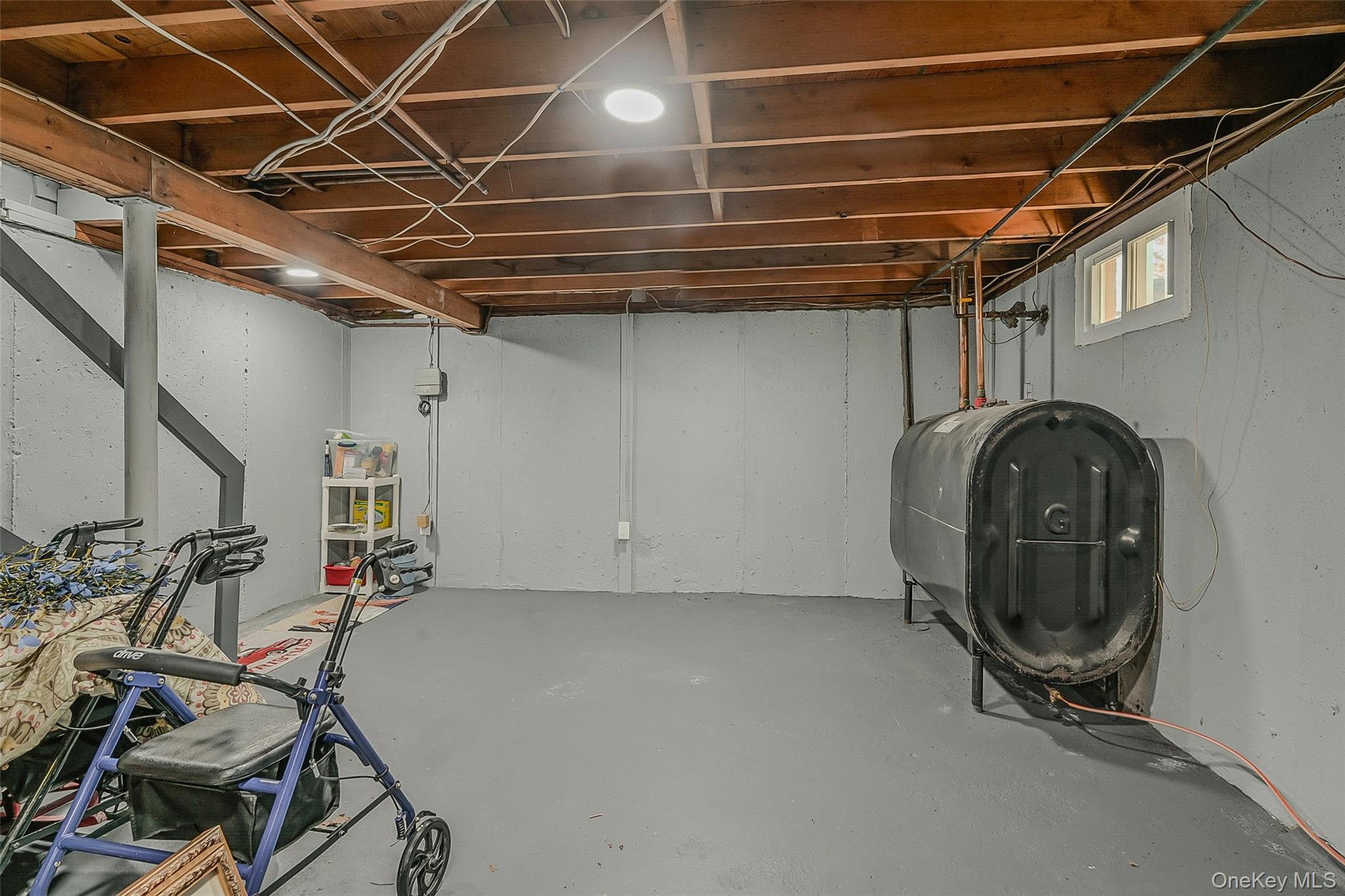 Selden, New York, 11784, United States, 3 Bedrooms Bedrooms, ,2 BathroomsBathrooms,Residential,For Sale,1988093