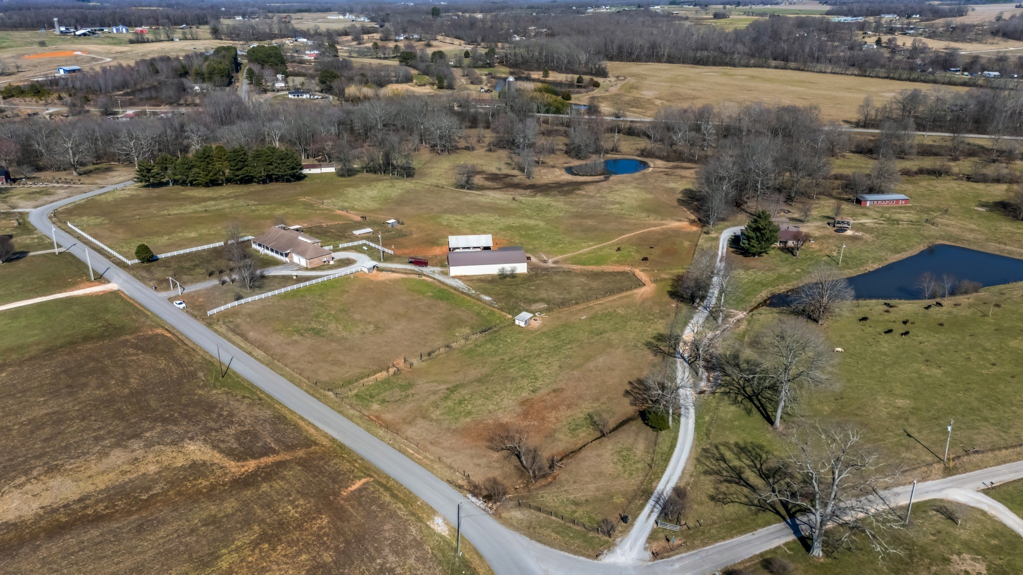 Lawrenceburg, Tennessee, 38464, United States, 3 Bedrooms Bedrooms, ,2 BathroomsBathrooms,Residential,For Sale,1940274