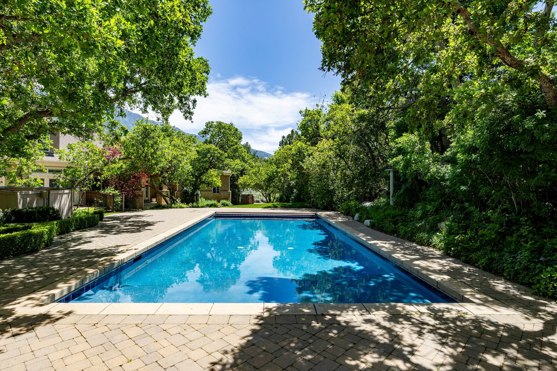  Private Cottonwood Heights Estate with Resort Backyard & Mountain Views - 物件實景