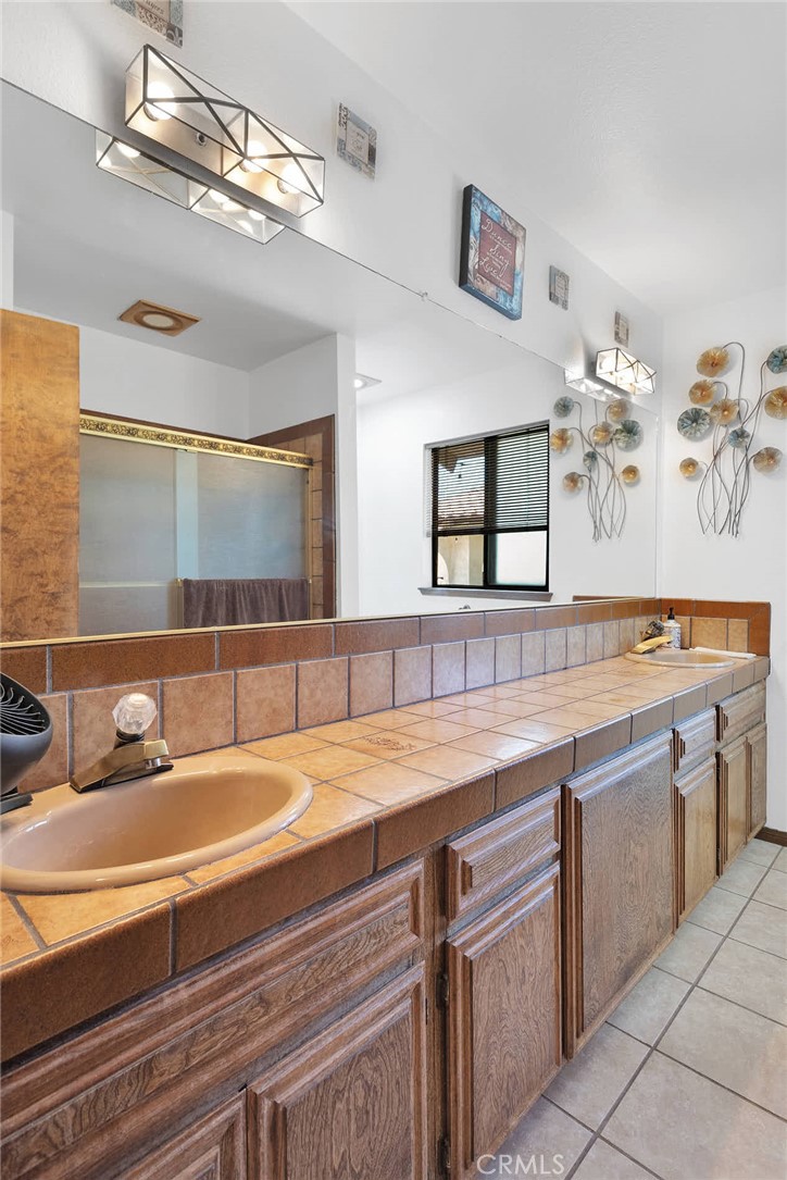 Apple Valley, California, 92307, United States, 4 Bedrooms Bedrooms, ,4 BathroomsBathrooms,Residential,For Sale,1980468