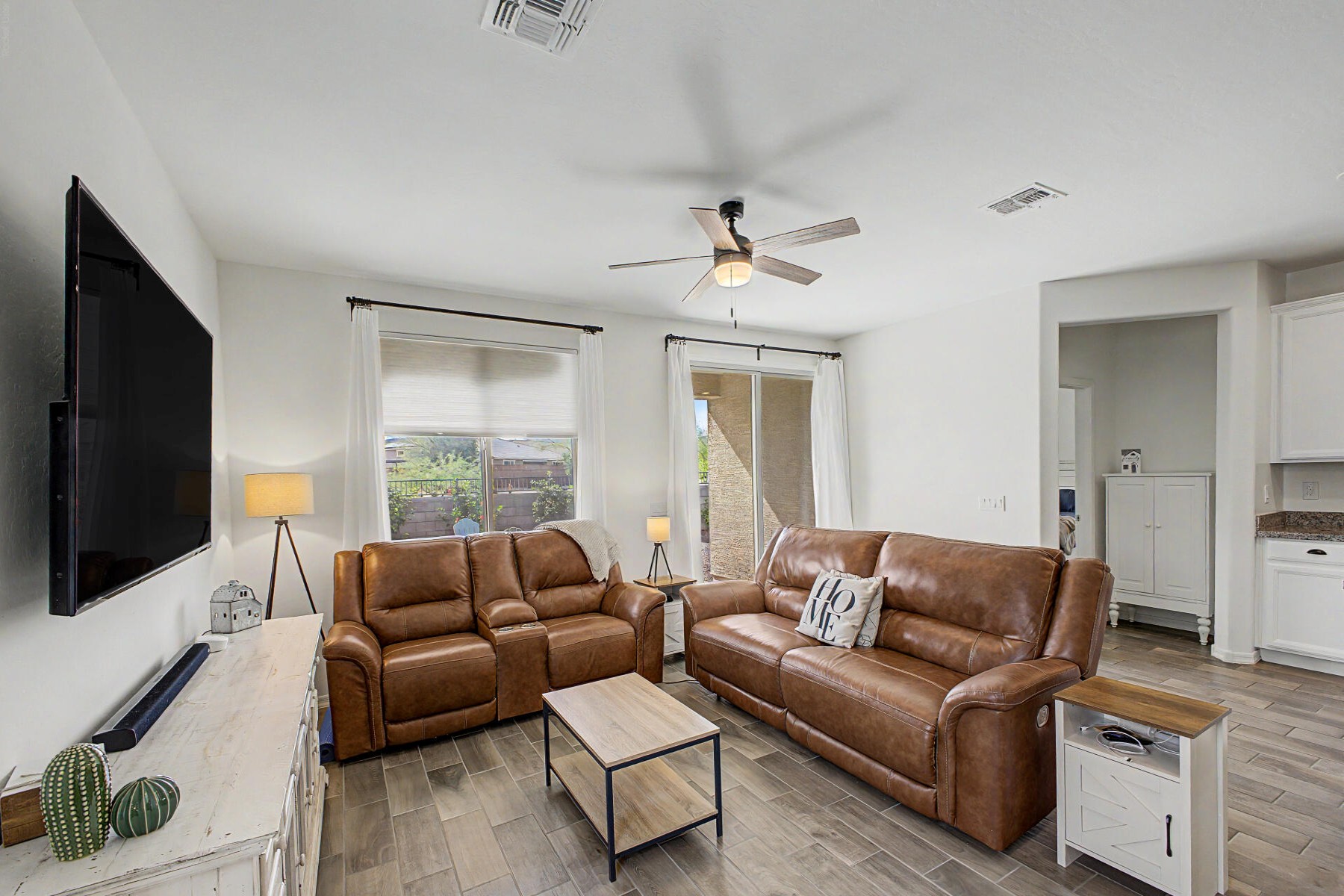  10696 N 188th Drive  Surprise, AZ - 物件實景