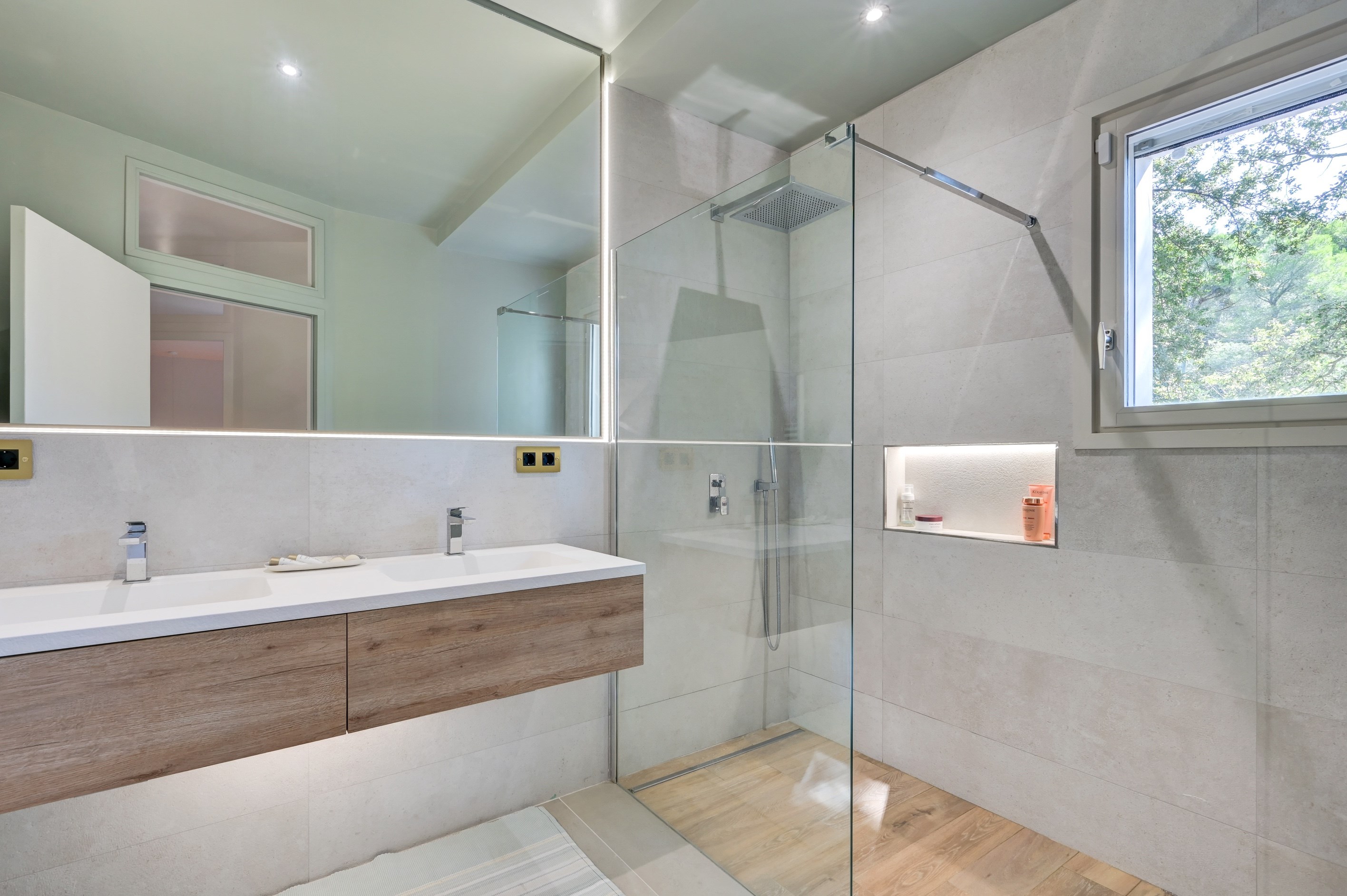  HOUSE FOR SALE: 145 m² - QUIET LOCATION - SWIMMING POOL - NEAR SHOPS AND GOLF C… - 物件實景