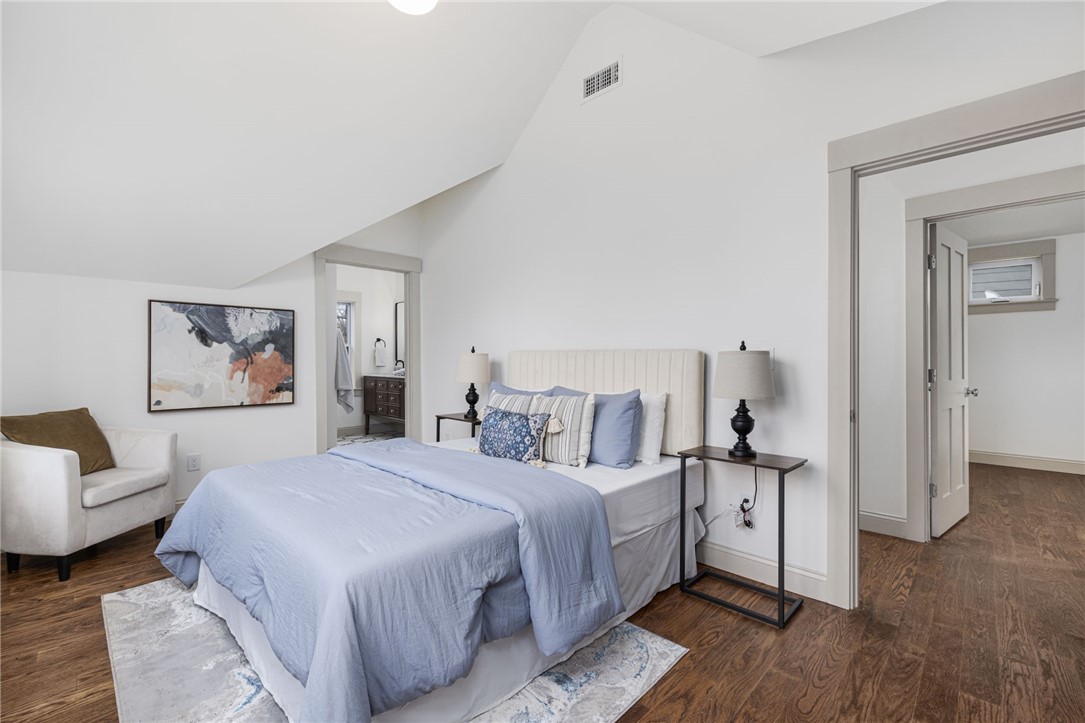 Providence, Rhode Island, 02906, United States, 4 Bedrooms Bedrooms, ,3 BathroomsBathrooms,Residential,For Sale,2000576