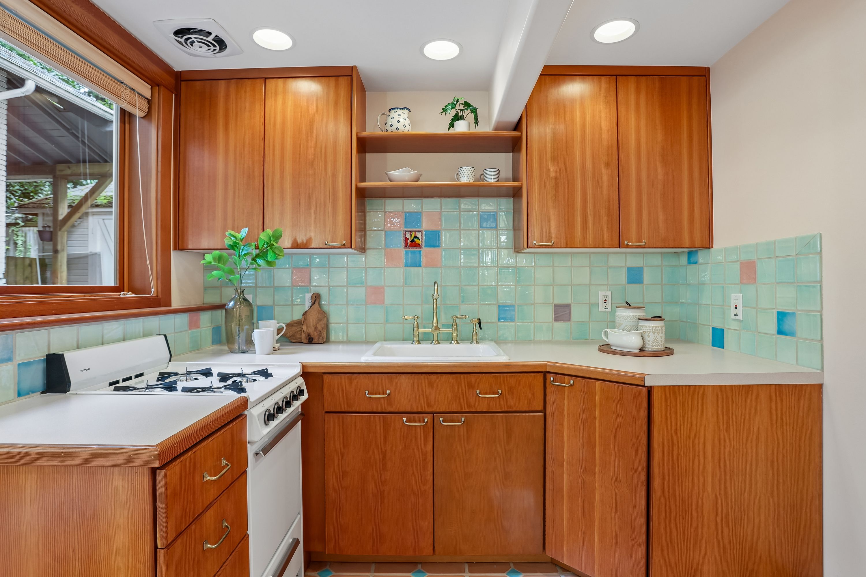  1514 NE 70th St, Seattle, WA 98115 - 物件實景