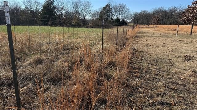 Tahlequah, Oklahoma, 74464, United States, 3 Bedrooms Bedrooms, ,2 BathroomsBathrooms,Residential,For Sale,2005711