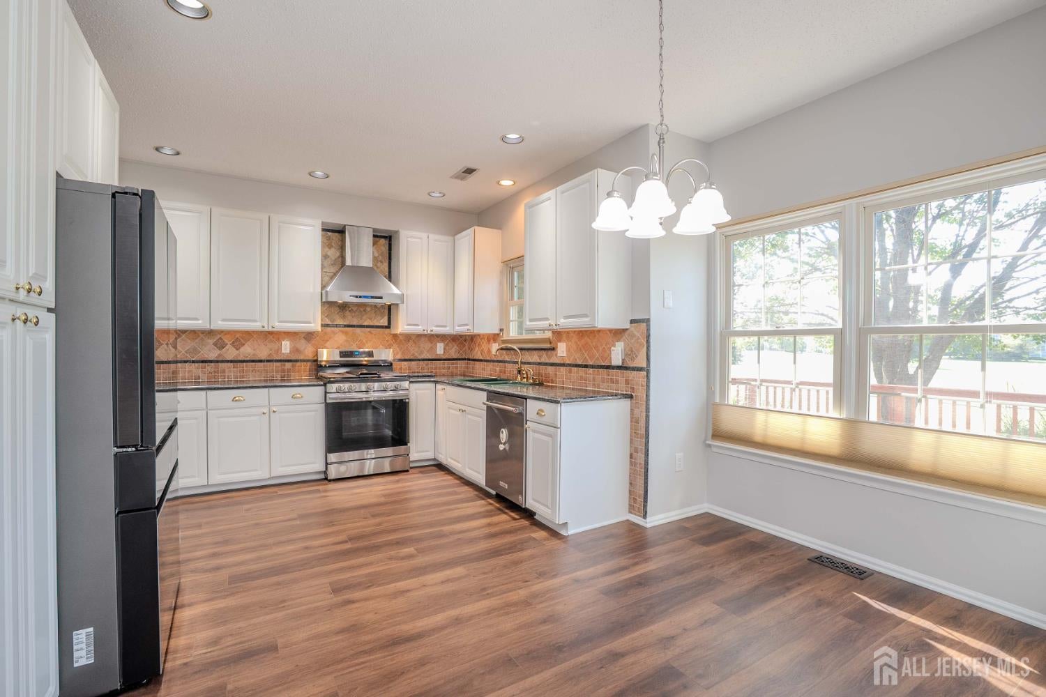 Monroe, New Jersey, 08831, United States, 3 Bedrooms Bedrooms, ,3 BathroomsBathrooms,Residential,For Sale,1981683