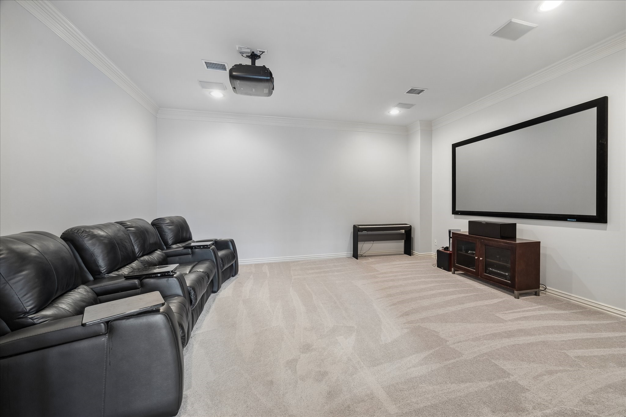  3642 Aberdeen Way - 物件實景