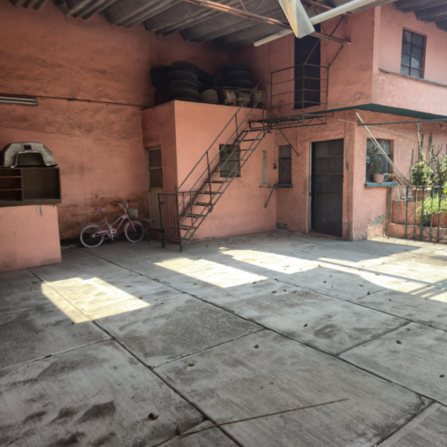 Iztapalapa, Ciudad de México, 09400, Mexico, 4 Bedrooms Bedrooms, ,5 BathroomsBathrooms,Residential,For Sale,1849742