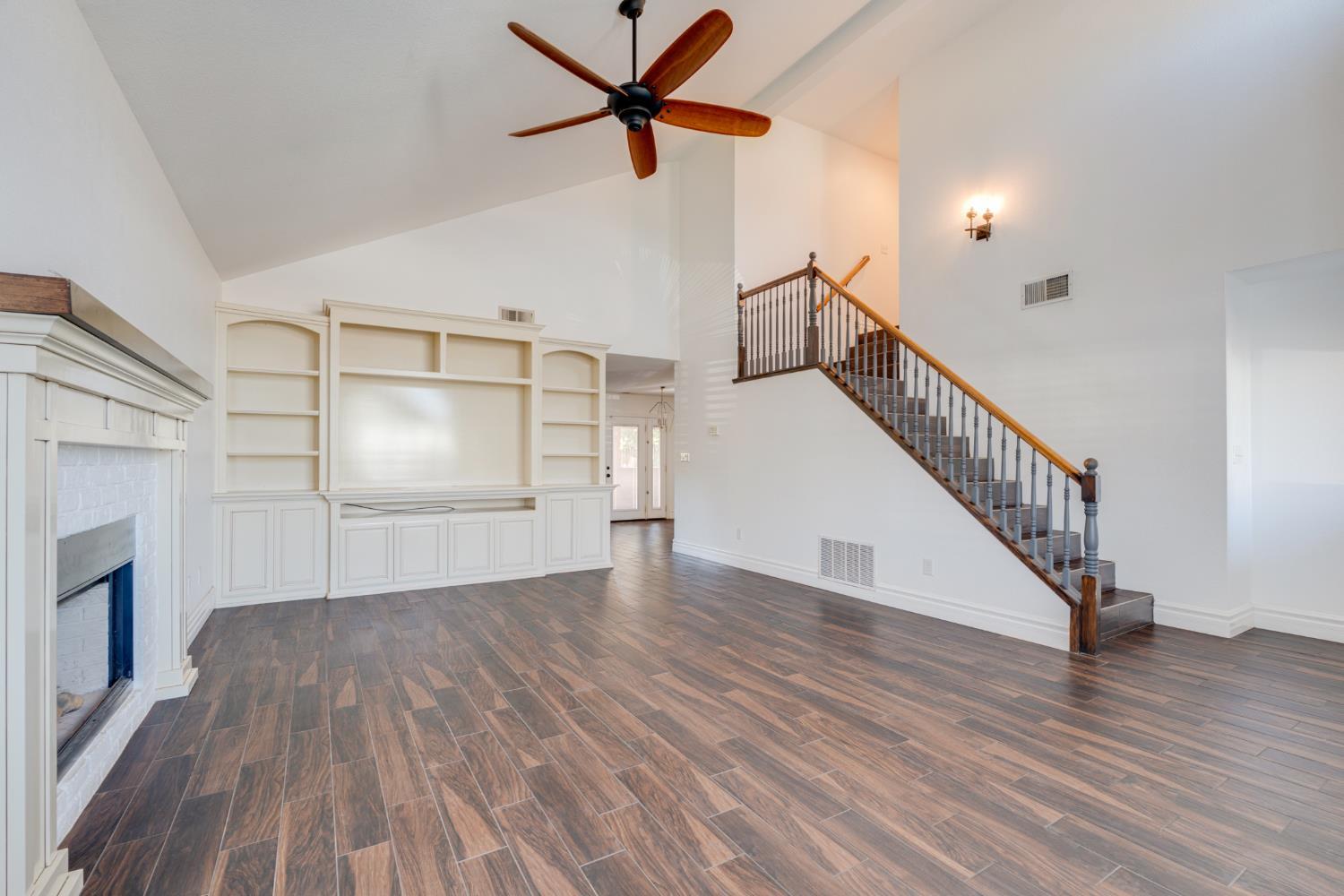 Oakdale, California, 95361, United States, 4 Bedrooms Bedrooms, ,3 BathroomsBathrooms,Residential,For Sale,1987039