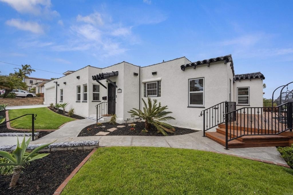 San Diego, California, 92107, United States, 3 Bedrooms Bedrooms, ,2 BathroomsBathrooms,Residential,For Sale,1908264