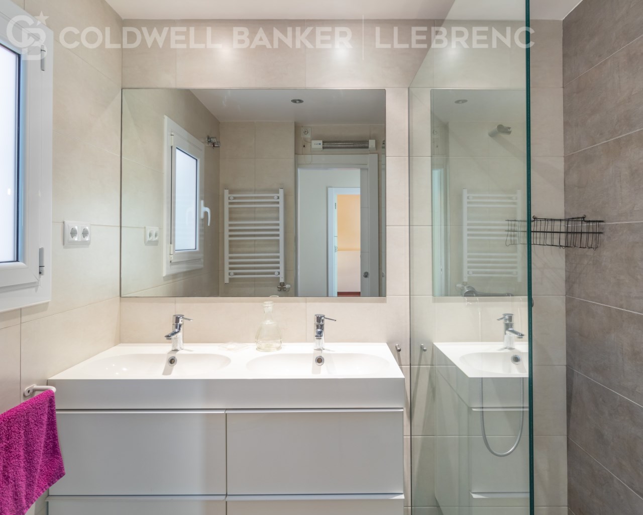Barcelona, Barcelona, Sarri? - Sant Gervasi, Vallv, Barcelona, Catalonia, ES, 4 Bedrooms Bedrooms, ,2 BathroomsBathrooms,Residential,For Sale,Barcelona, Barcelona, Sarri? - Sant Gervasi, Vallv,1624056