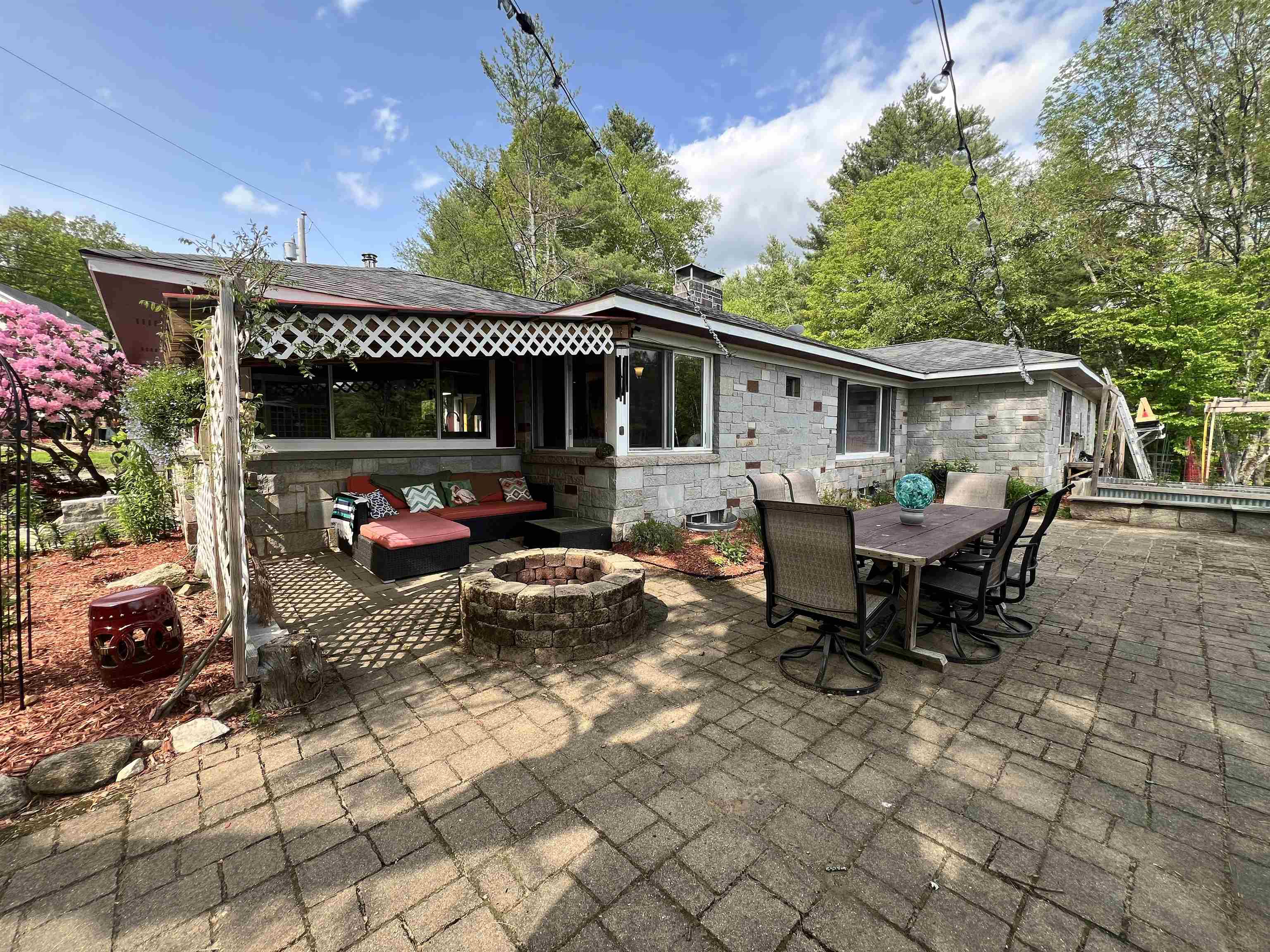 Grantham, New Hampshire, 03753, United States, 3 Bedrooms Bedrooms, ,4 BathroomsBathrooms,Residential,For Sale,1839994
