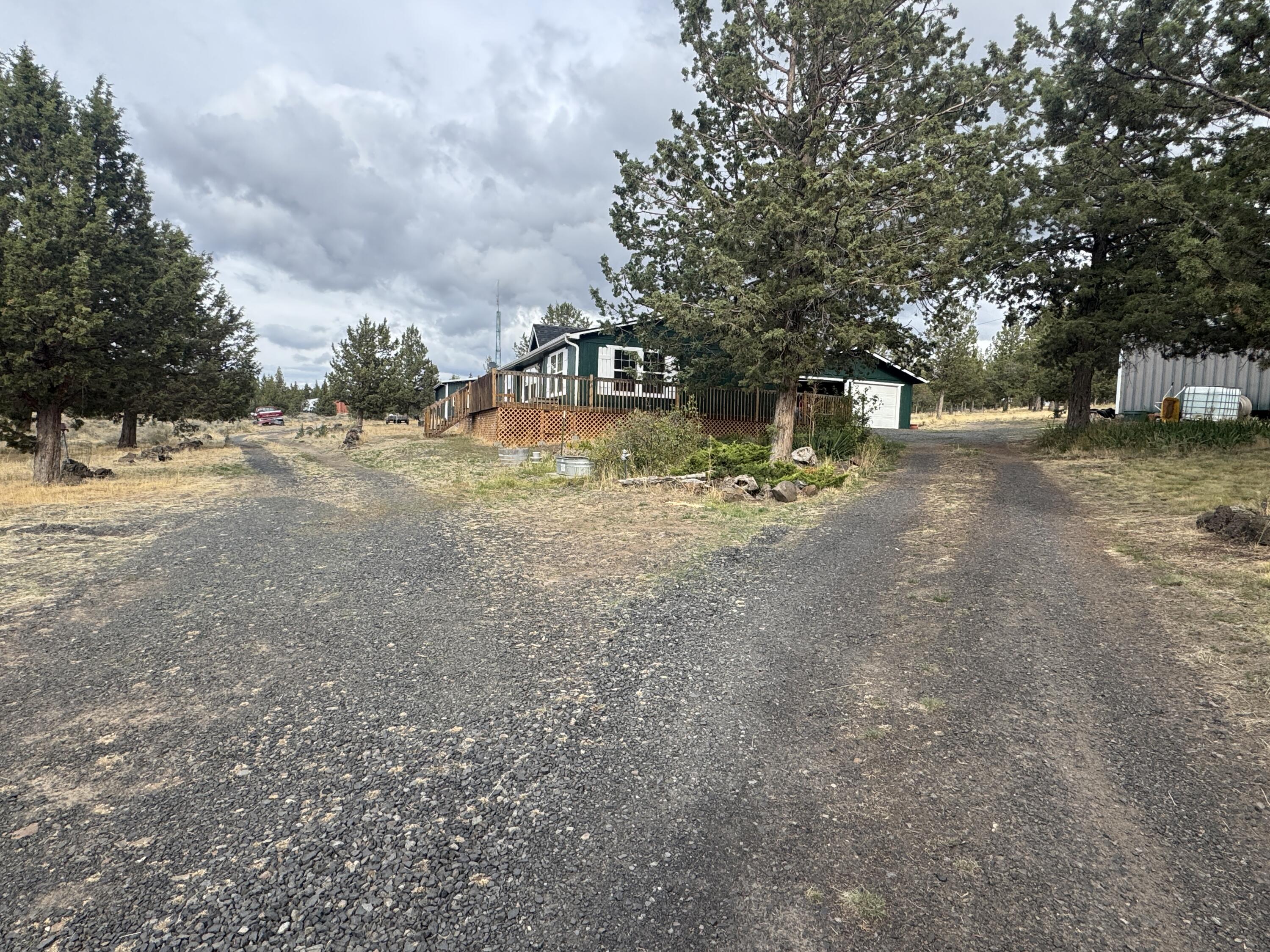 Prineville, Oregon, 97754, United States, 3 Bedrooms Bedrooms, ,2 BathroomsBathrooms,Residential,For Sale,1973827