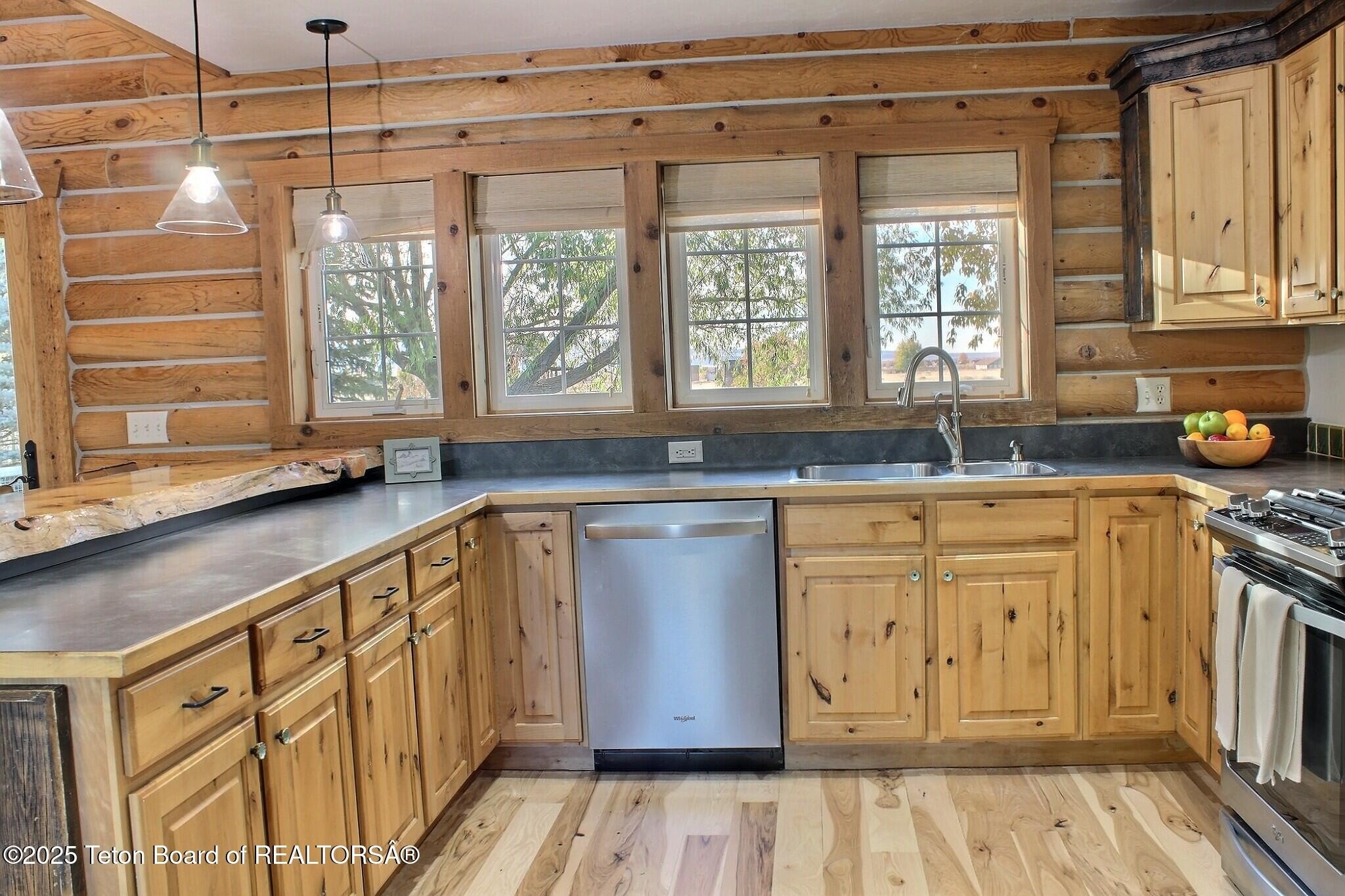 Driggs, Idaho, 83422, United States, 3 Bedrooms Bedrooms, ,3 BathroomsBathrooms,Residential,For Sale,1973762