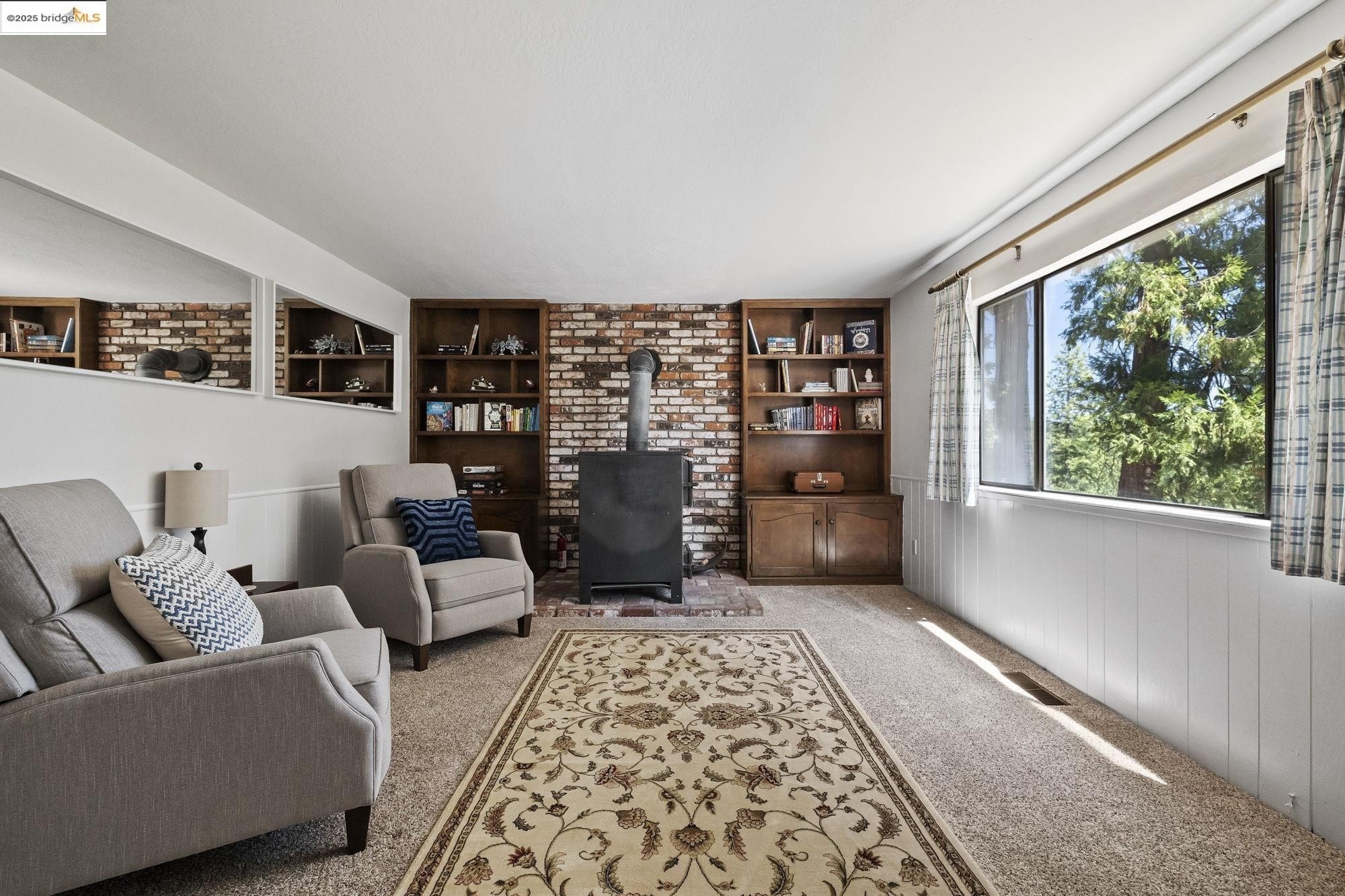 Mi Wuk Village, California, 95346, United States, 4 Bedrooms Bedrooms, ,3 BathroomsBathrooms,Residential,For Sale,1826710