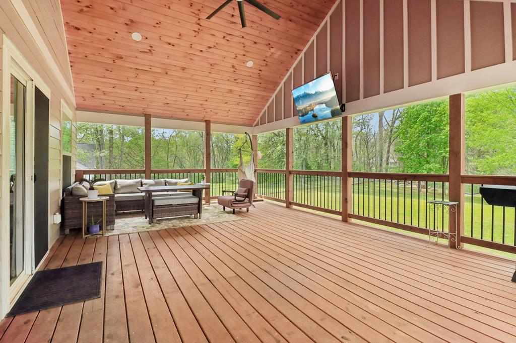 Woodstock, Georgia, 30188, United States, 5 Bedrooms Bedrooms, ,3 BathroomsBathrooms,Residential,For Sale,1944813