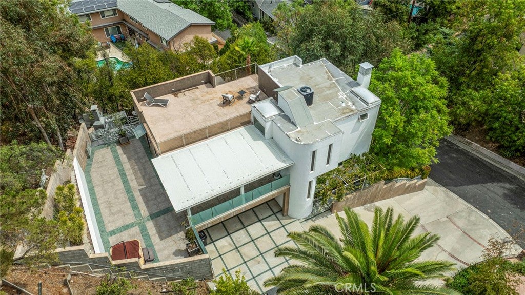 Woodland Hills, California, 91364, United States, 3 Bedrooms Bedrooms, ,3 BathroomsBathrooms,Residential,For Sale,1942330