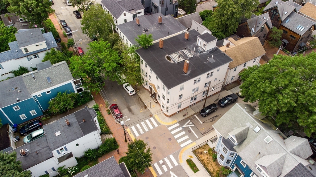 Cambridge, Massachusetts, 02139, United States, 22 Bedrooms Bedrooms, ,9 BathroomsBathrooms,Residential,For Sale,1903632