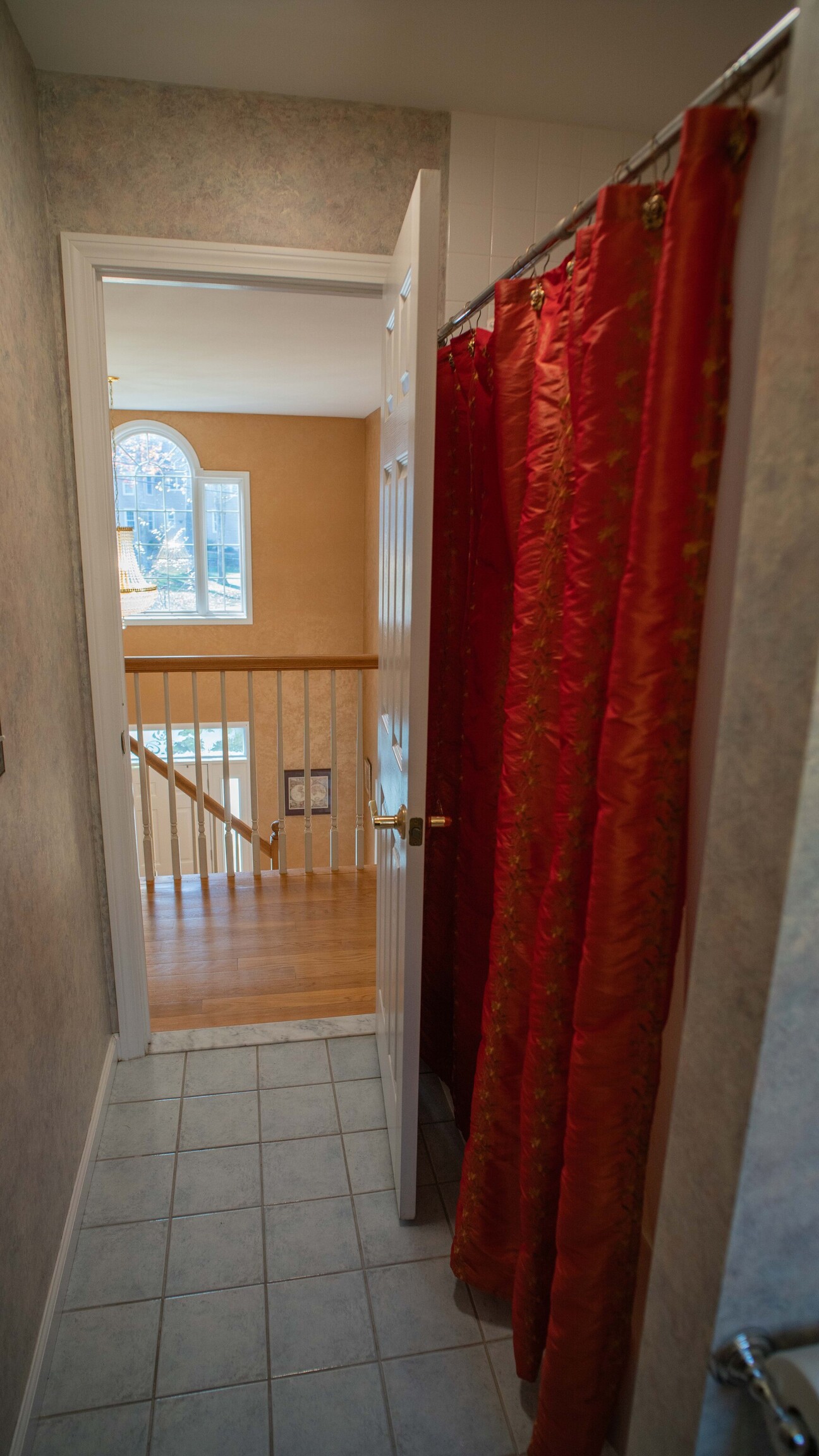 Tolland, Connecticut, 06084, United States, 4 Bedrooms Bedrooms, ,3 BathroomsBathrooms,Residential,For Sale,1989613