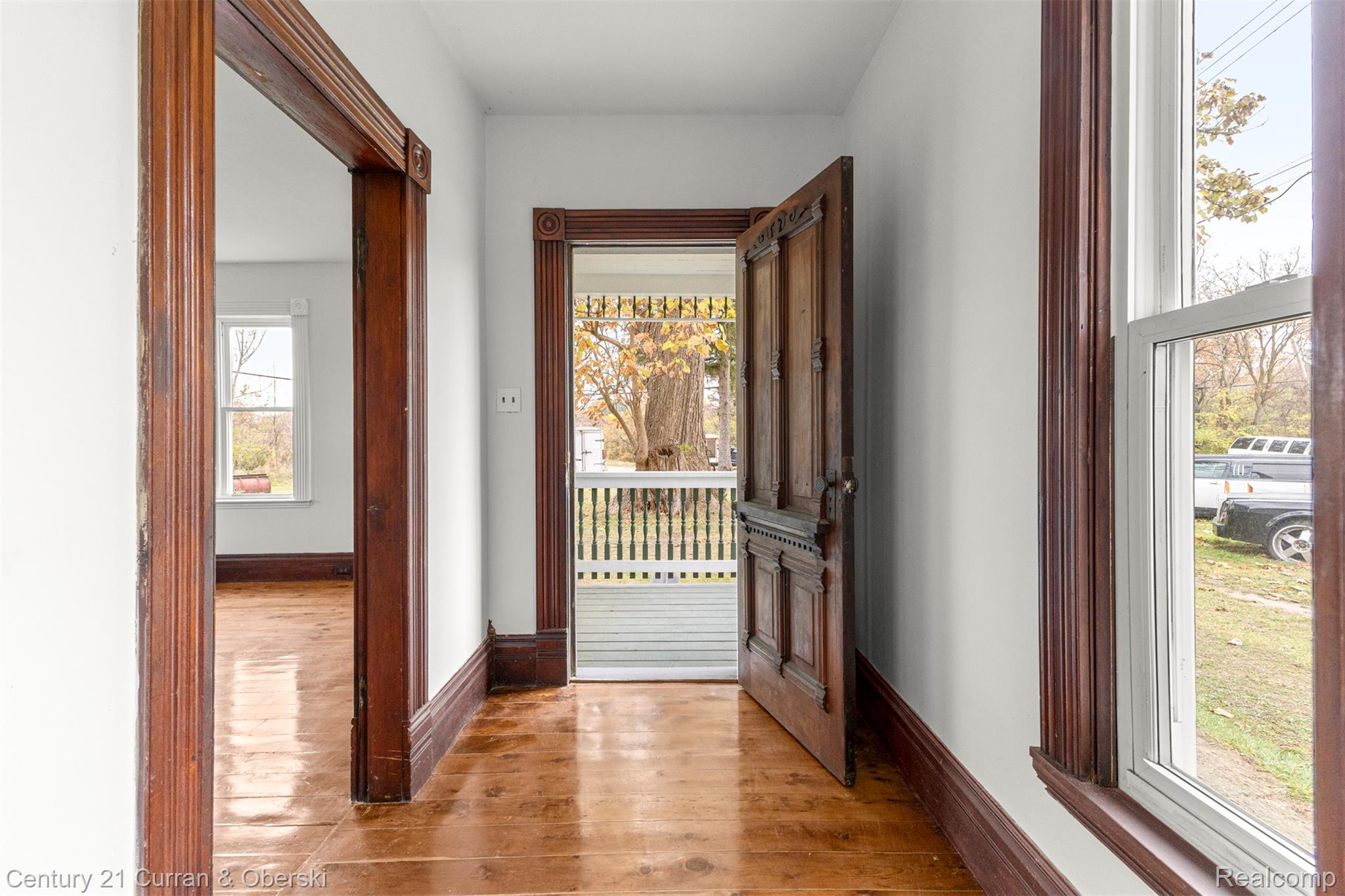 Westland, Michigan, 48185, United States, 3 Bedrooms Bedrooms, ,2 BathroomsBathrooms,Residential,For Sale,1985748