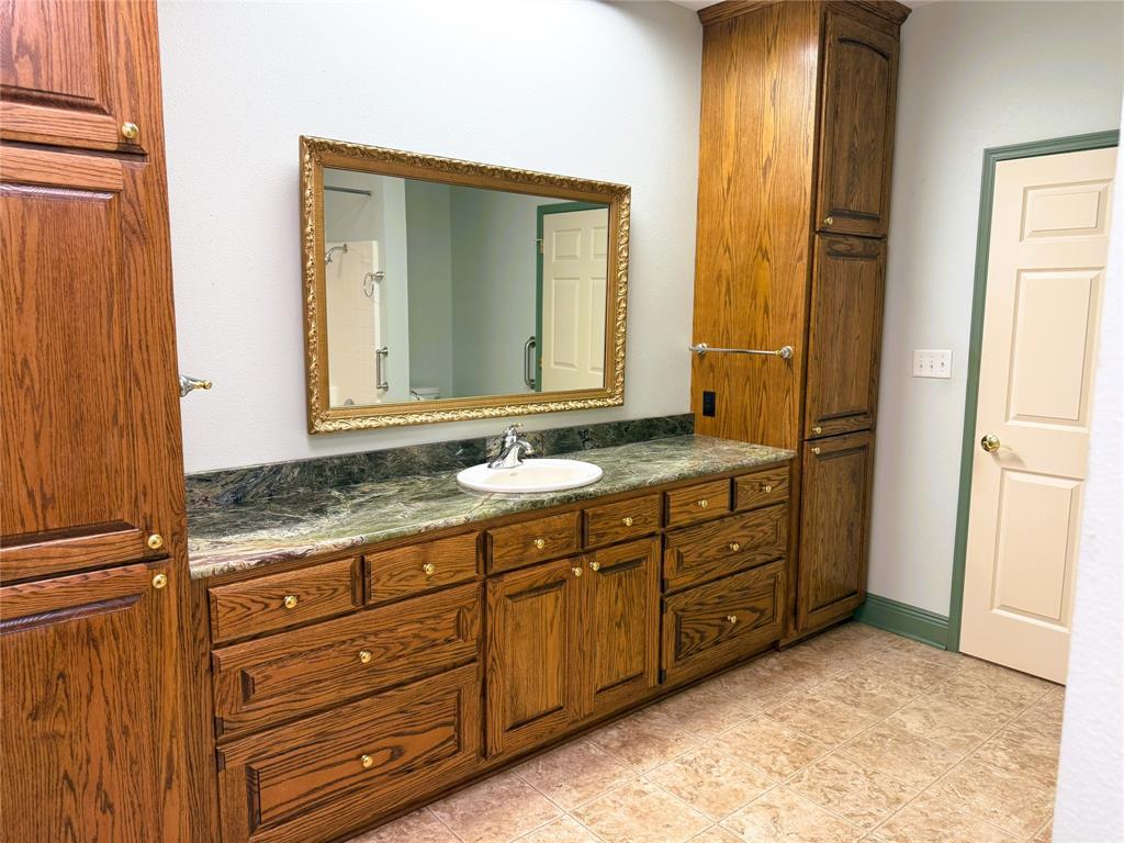 Homer, Louisiana, 71040, United States, 4 Bedrooms Bedrooms, ,2 BathroomsBathrooms,Residential,For Sale,1922806