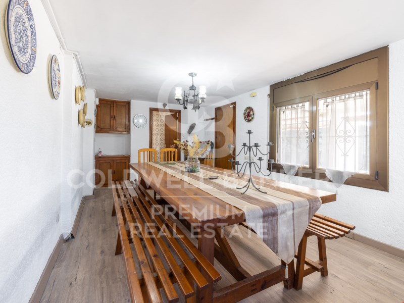 Sant Cugat del Vallès, Catalonia, ES, 5 Bedrooms Bedrooms, ,2 BathroomsBathrooms,Residential,For Sale,1759701