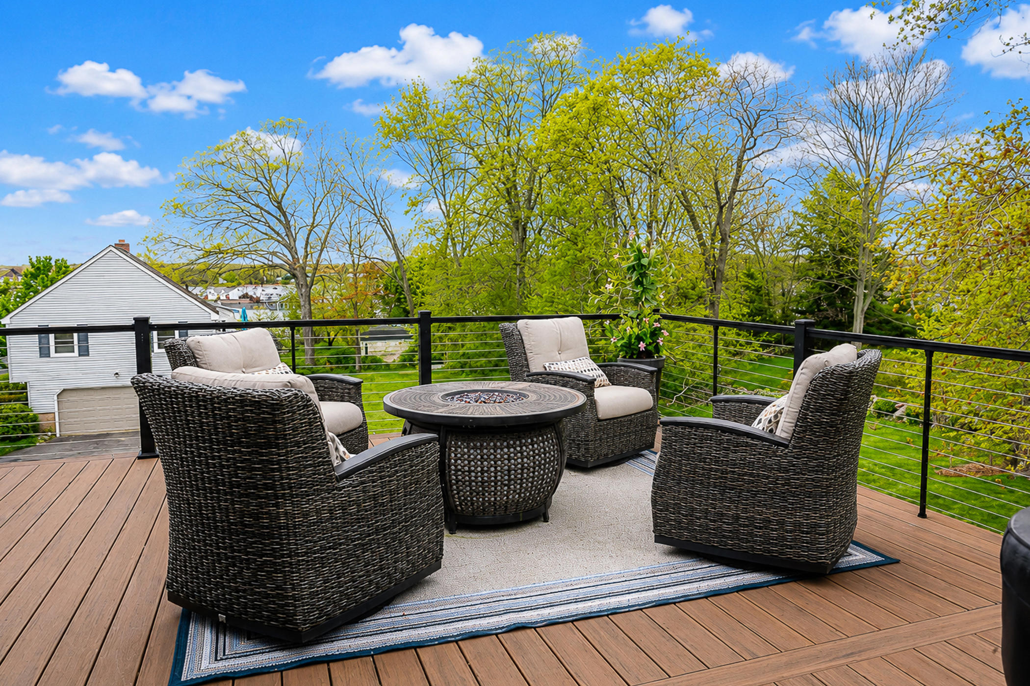  Waterfront Retreat in Waterford - 物件實景