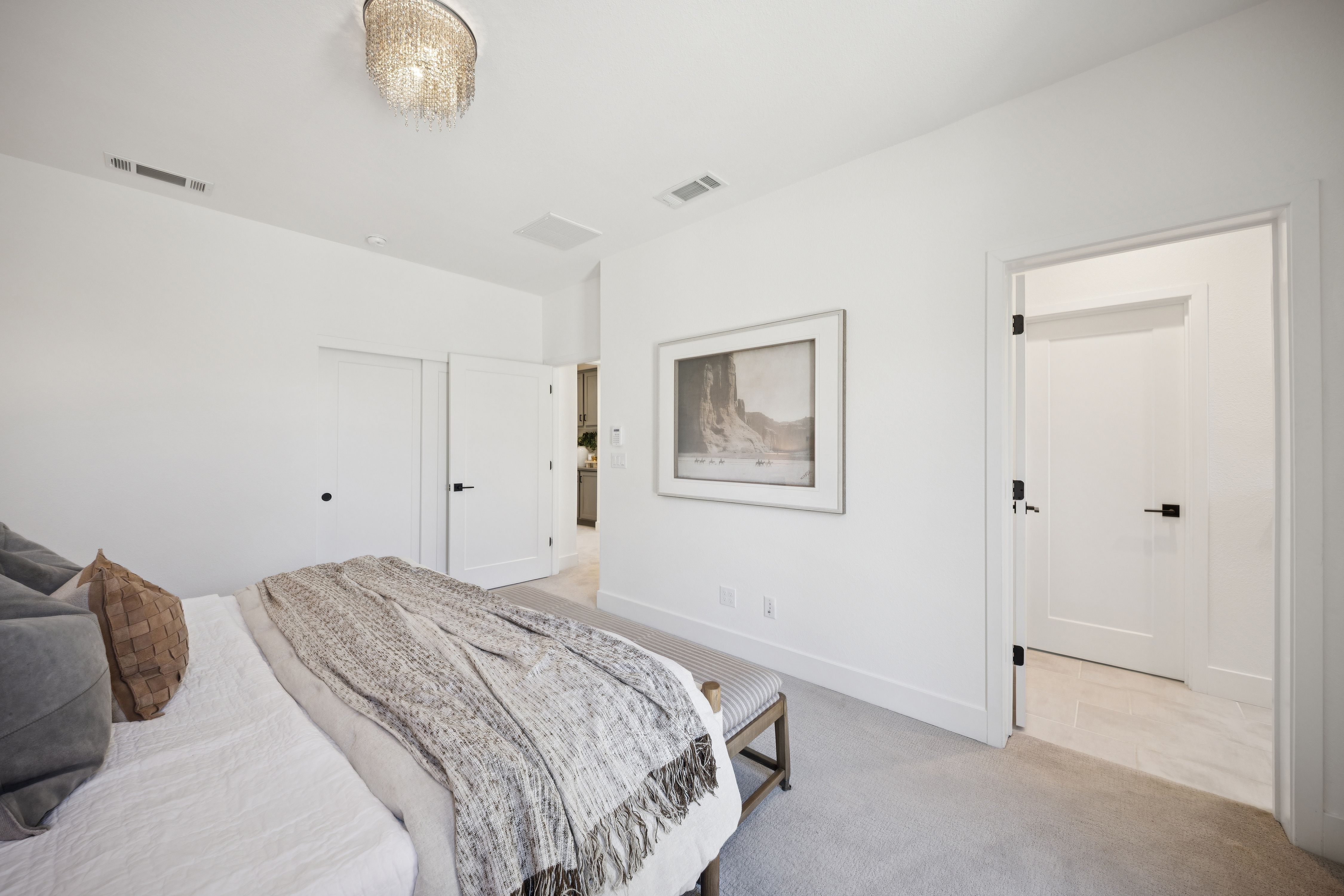  Move-in Ready Luxury Townhome - 物件實景