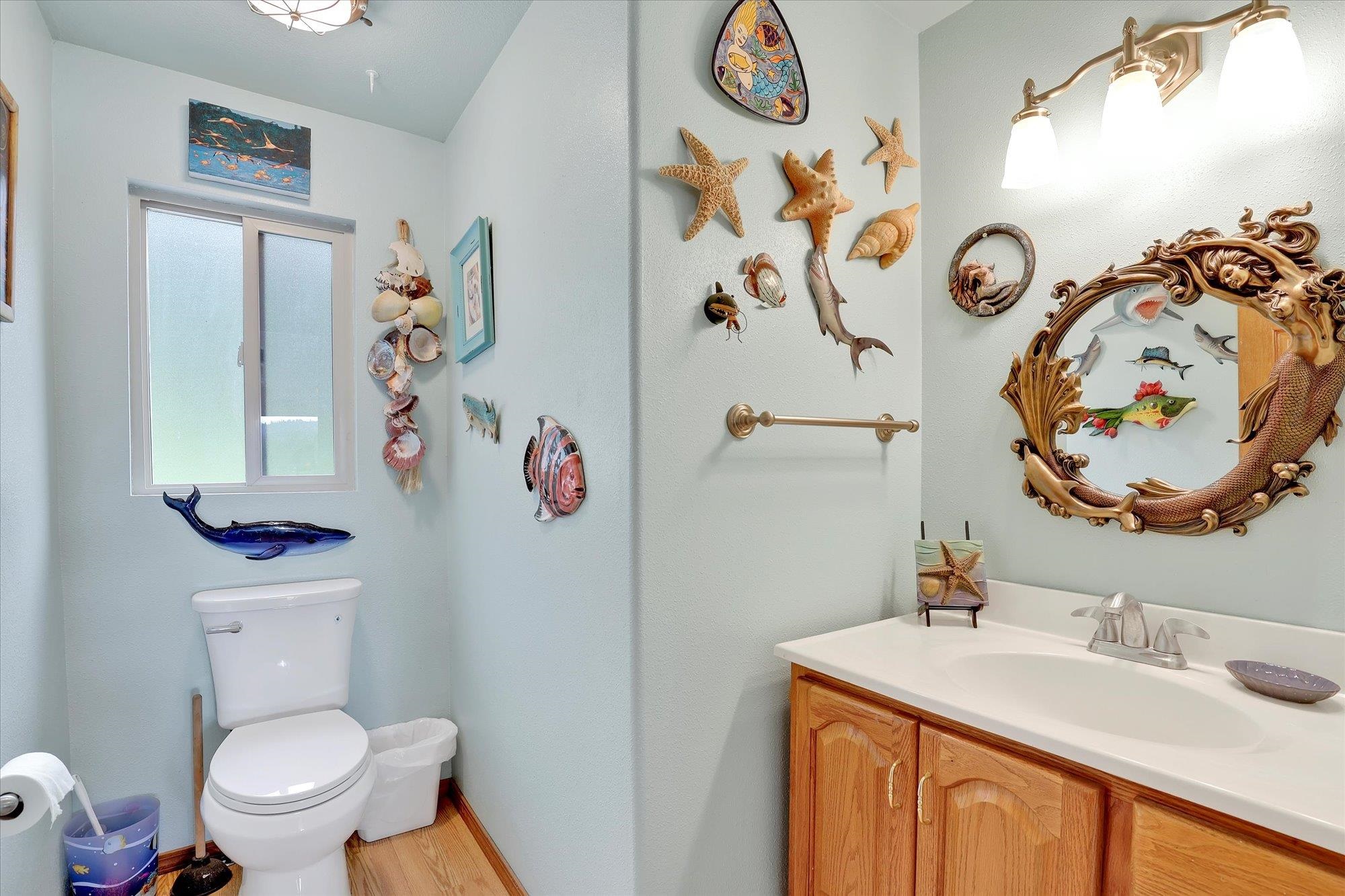 Newman Lake, Washington, 99025, United States, 4 Bedrooms Bedrooms, ,3 BathroomsBathrooms,Residential,For Sale,1929094
