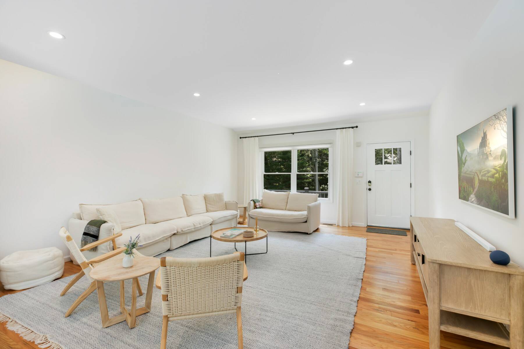  Turnkey East Hampton Home with Heated Pool - 物件實景