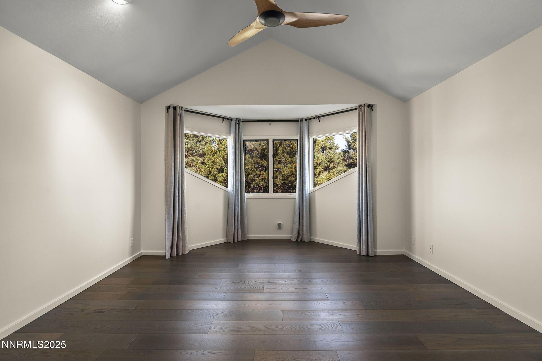 Reno, Nevada, 89519, United States, 2 Bedrooms Bedrooms, ,3 BathroomsBathrooms,Residential,For Sale,1987649