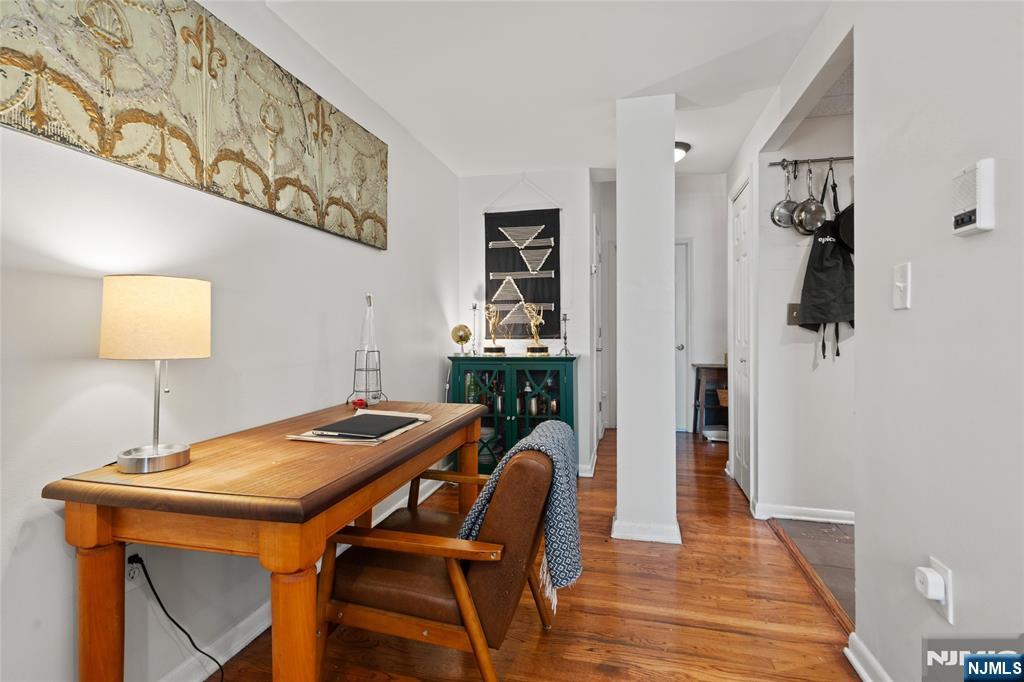 Jersey City, New Jersey, 07302, United States, 2 Bedrooms Bedrooms, ,2 BathroomsBathrooms,Residential,For Sale,1927201