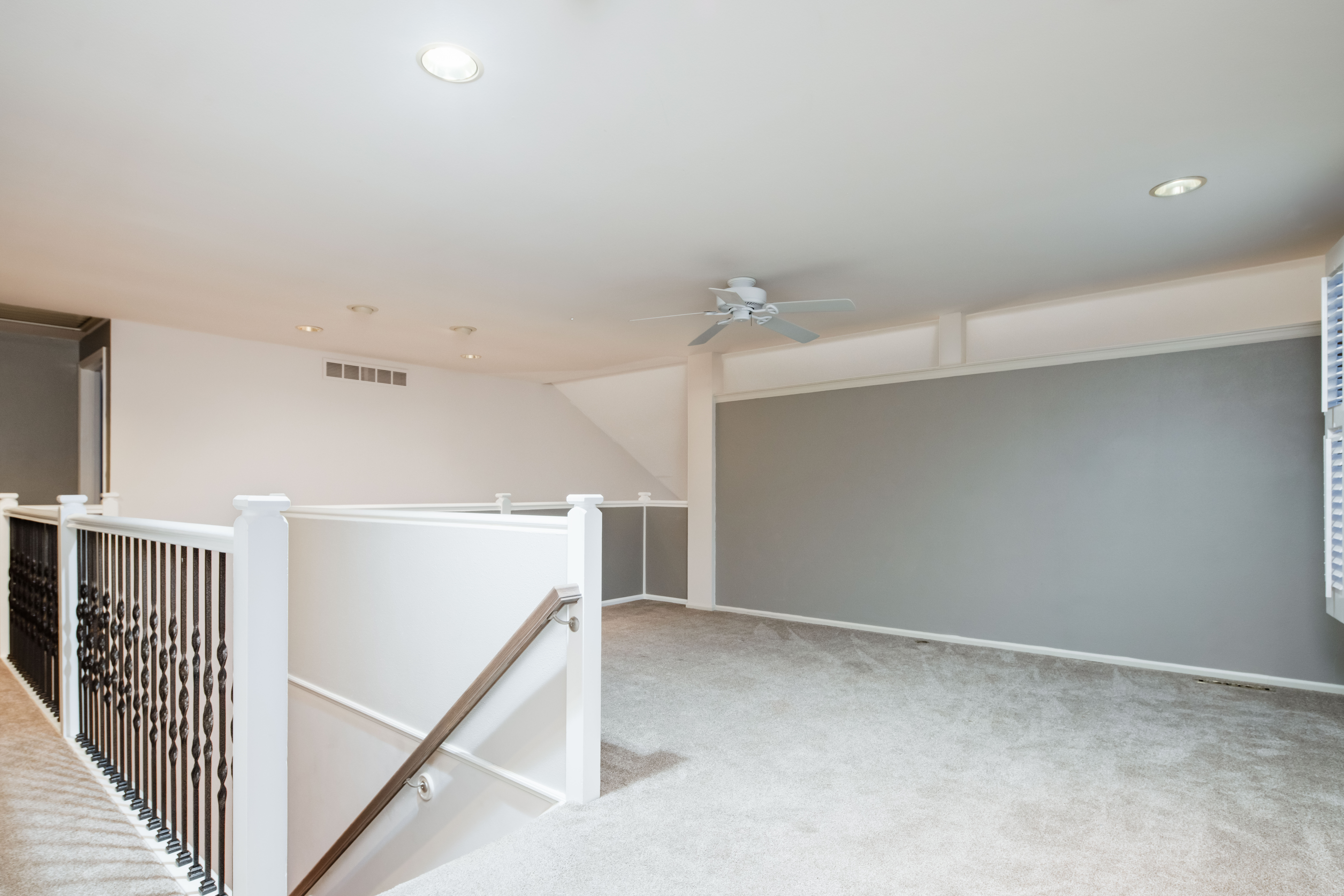  Beautifully remodeled and meticulously maintained - 物件實景