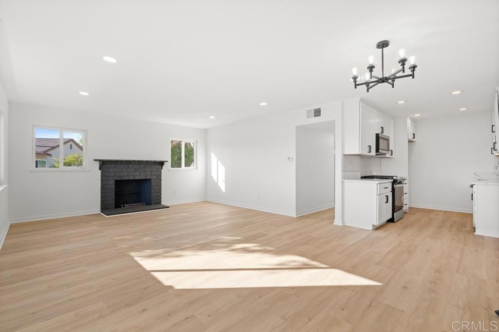 El Cajon, California, 92021, United States, 4 Bedrooms Bedrooms, ,2 BathroomsBathrooms,Residential,For Sale,1991896