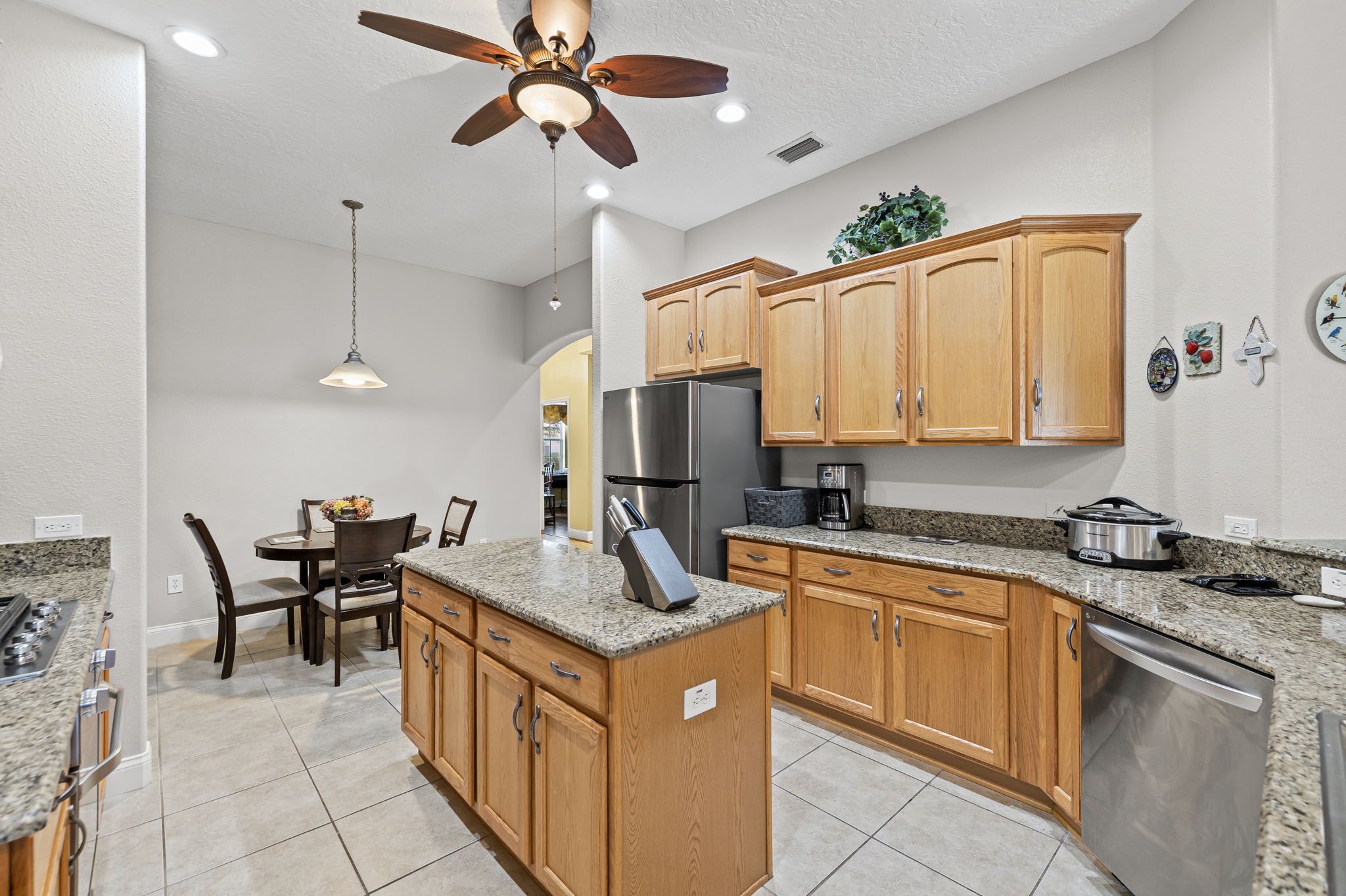 Land O Lakes, Florida, 34638, United States, 4 Bedrooms Bedrooms, ,4 BathroomsBathrooms,Residential,For Sale,1973686