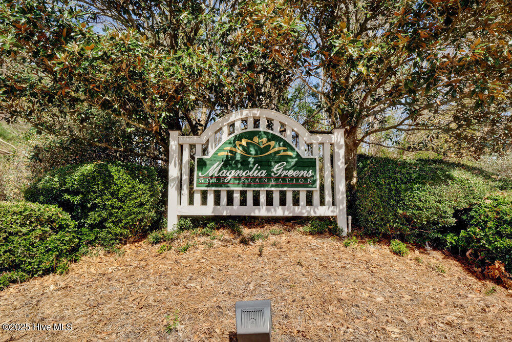 Leland, North Carolina, 28451, United States, 4 Bedrooms Bedrooms, ,3 BathroomsBathrooms,Residential,For Sale,1926317