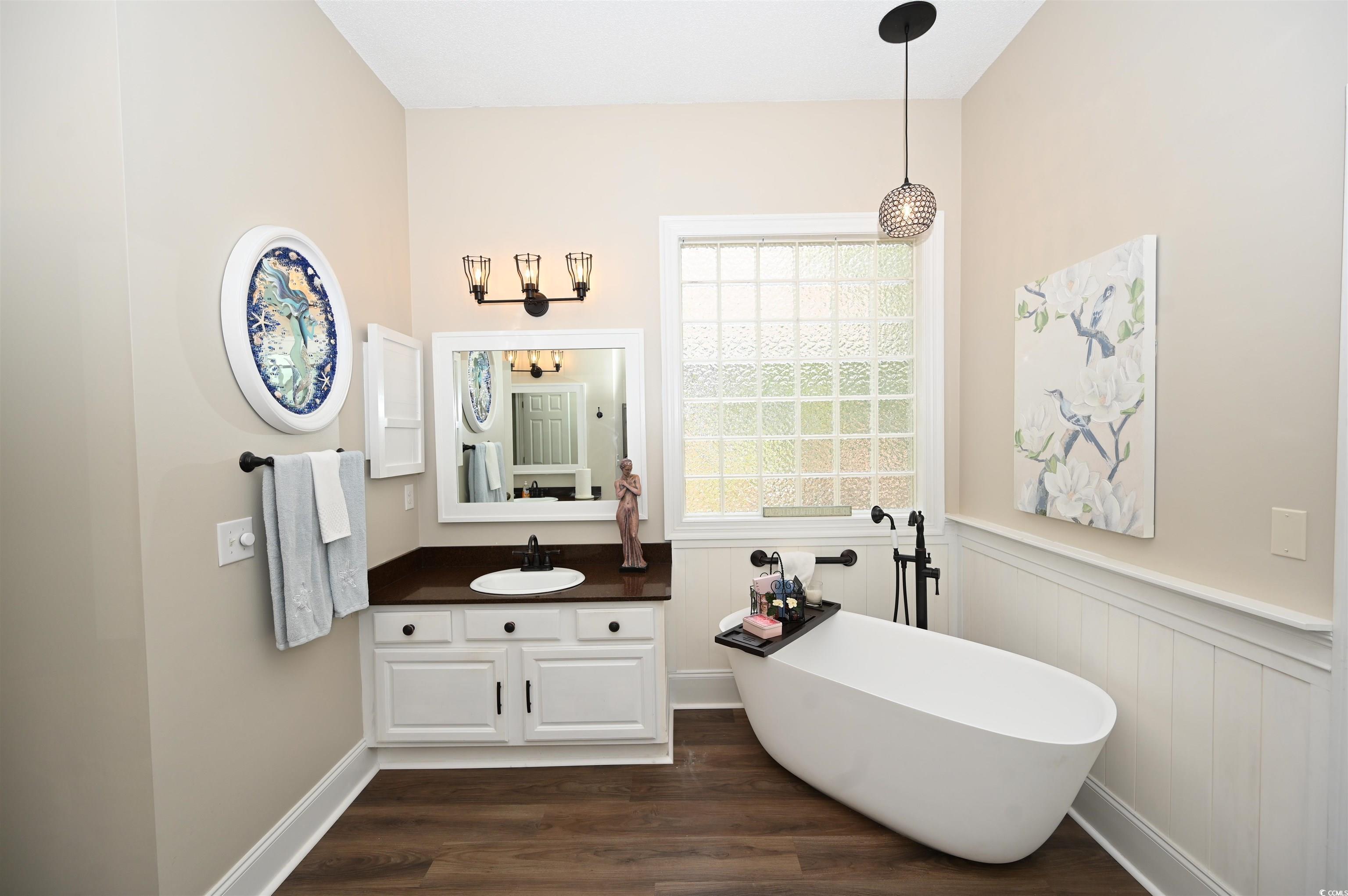 North Myrtle Beach, South Carolina, 29582, United States, 3 Bedrooms Bedrooms, ,3 BathroomsBathrooms,Residential,For Sale,1979479