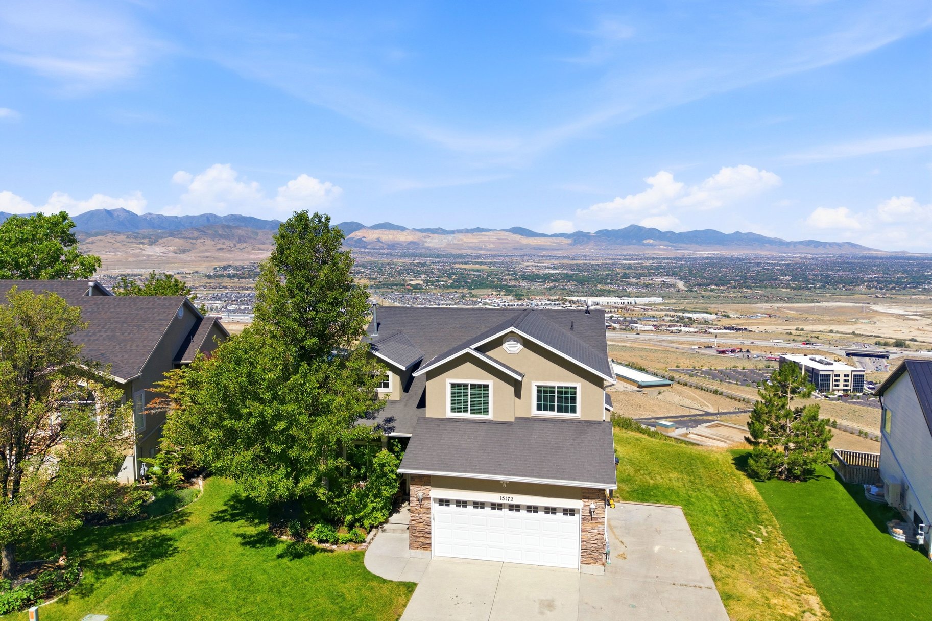  Soaring Views & Endless Potential on Draper