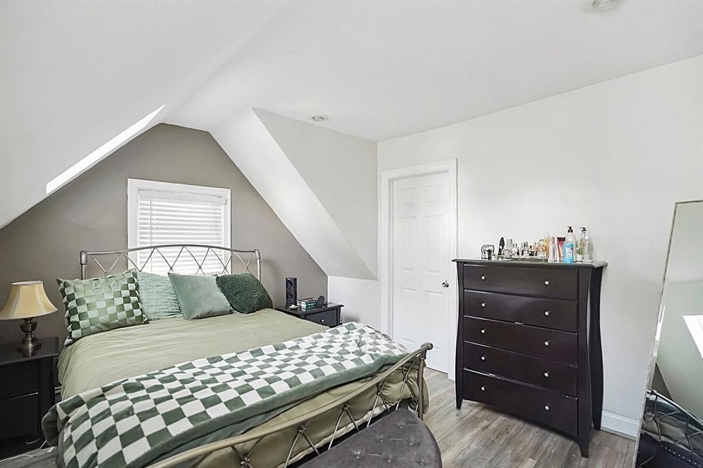 Mount Vernon, New York, 10550, United States, 4 Bedrooms Bedrooms, ,3 BathroomsBathrooms,Residential,For Sale,1943288