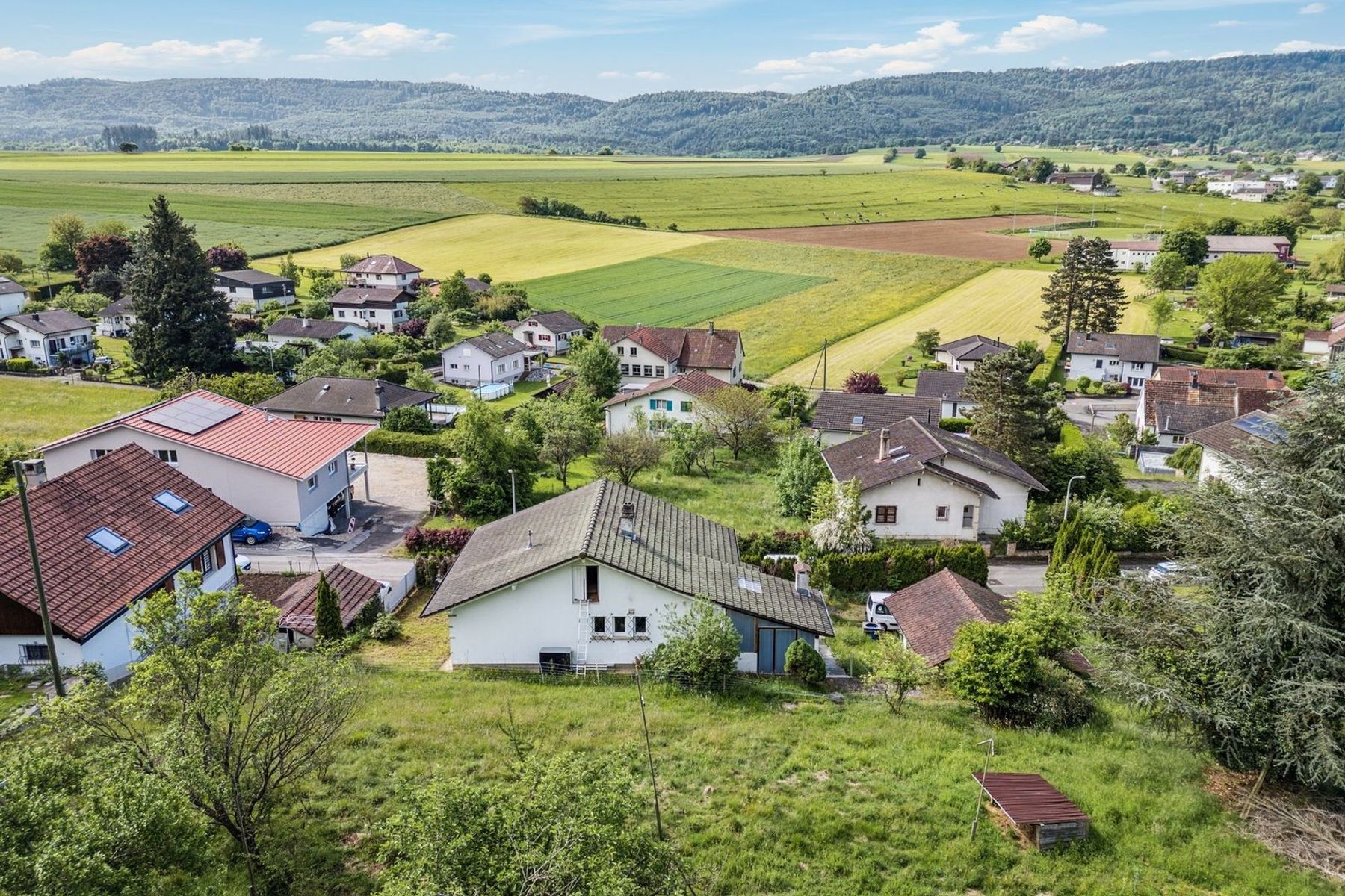  1,590 m² building plot in Fontenais - Opportunity for a residential project - 物件實景