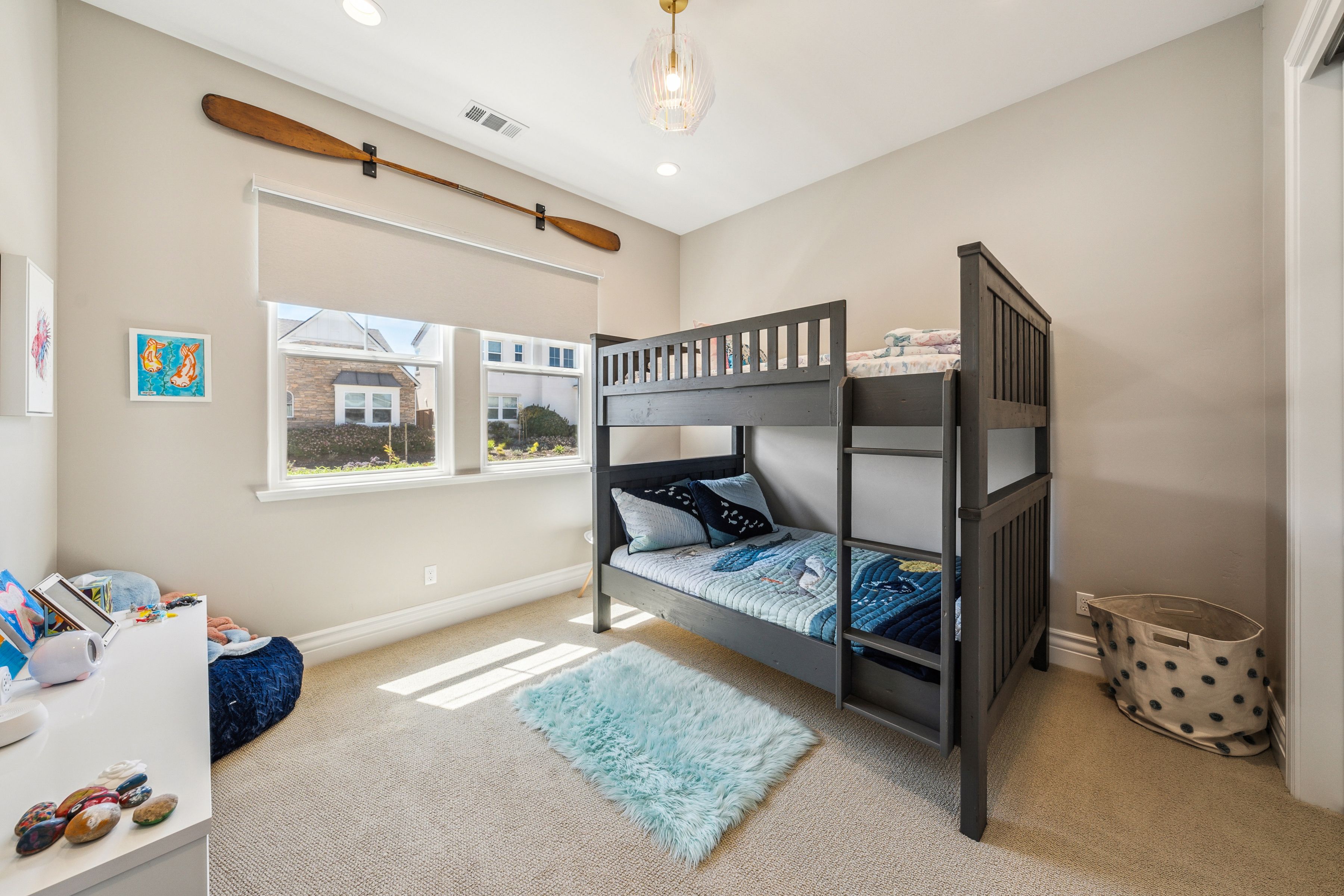  3007 Bluffs Drive - 物件實景