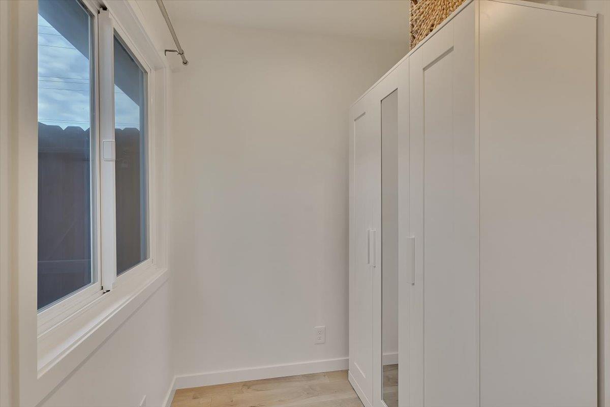 Sacramento, California, 95864, United States, ,Residential,For Sale,1989325