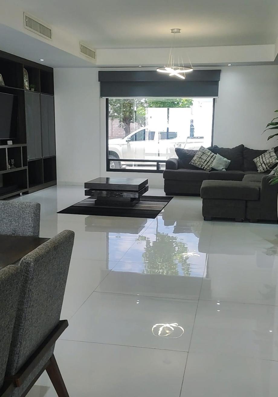 Real de Nogalar, Torreón, Coahuila de Zaragoza, 27018, Mexico, 4 Bedrooms Bedrooms, ,5 BathroomsBathrooms,Residential,For Sale,Real de Nogalar,1571697