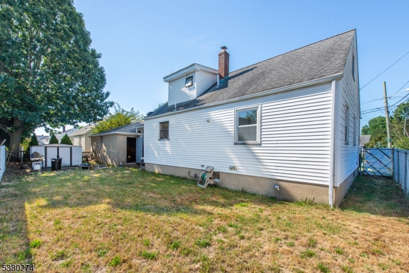 Clifton City, New Jersey, 07012, United States, 4 Bedrooms Bedrooms, ,2 BathroomsBathrooms,Residential,For Sale,1940862