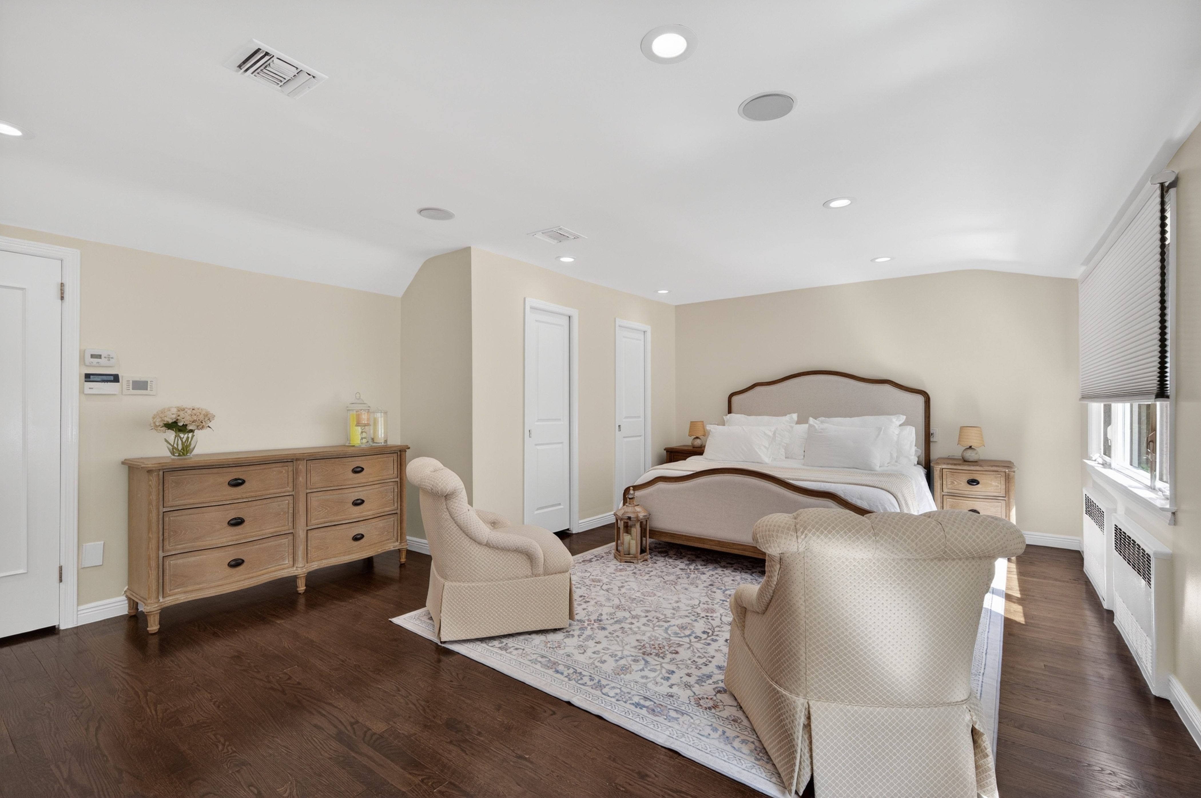  112 The Intervale, Roslyn Estates, NY 11576 - 物件實景