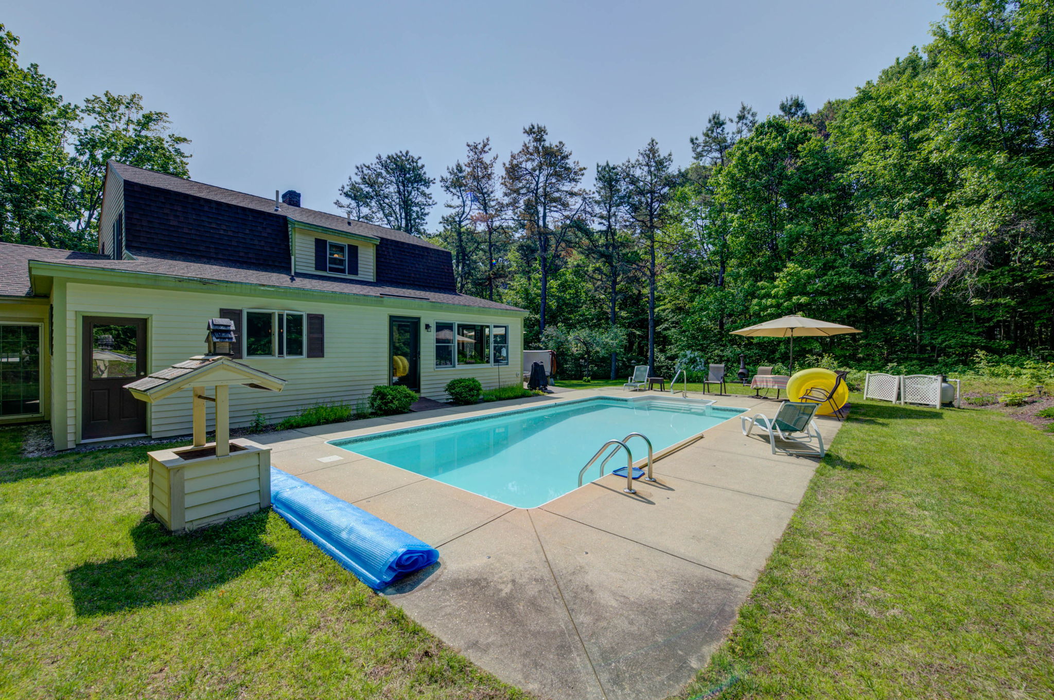 Gray, Maine, 04039, United States, 3 Bedrooms Bedrooms, ,2 BathroomsBathrooms,Residential,For Sale,1874215