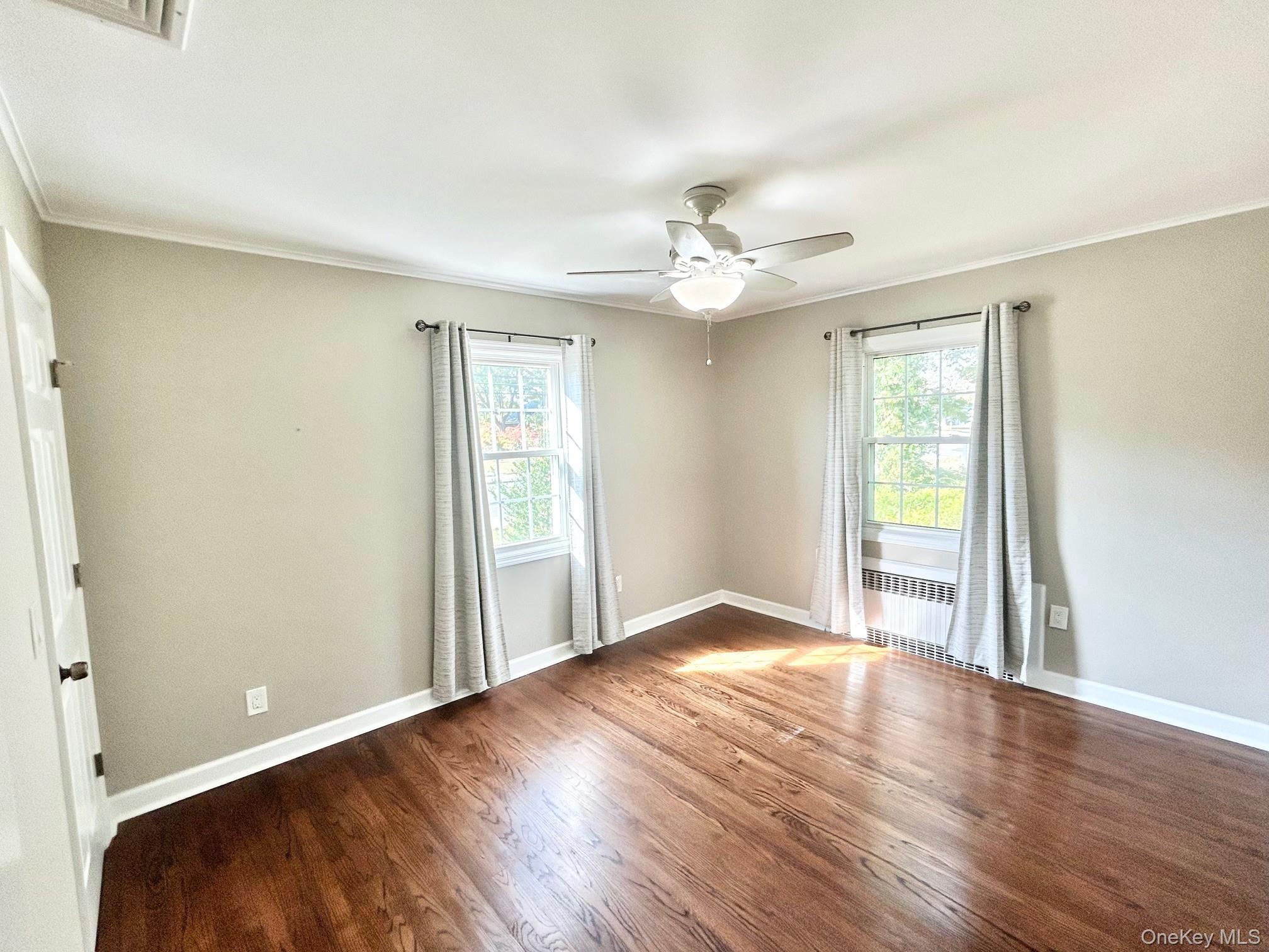 Patchogue, New York, 11772, United States, 3 Bedrooms Bedrooms, ,1 BathroomBathrooms,Residential,For Sale,1960733