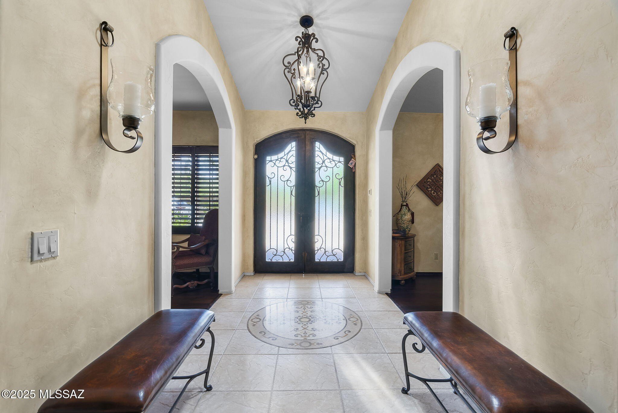 Nogales, Arizona, 85621, United States, 4 Bedrooms Bedrooms, ,7 BathroomsBathrooms,Residential,For Sale,1975895